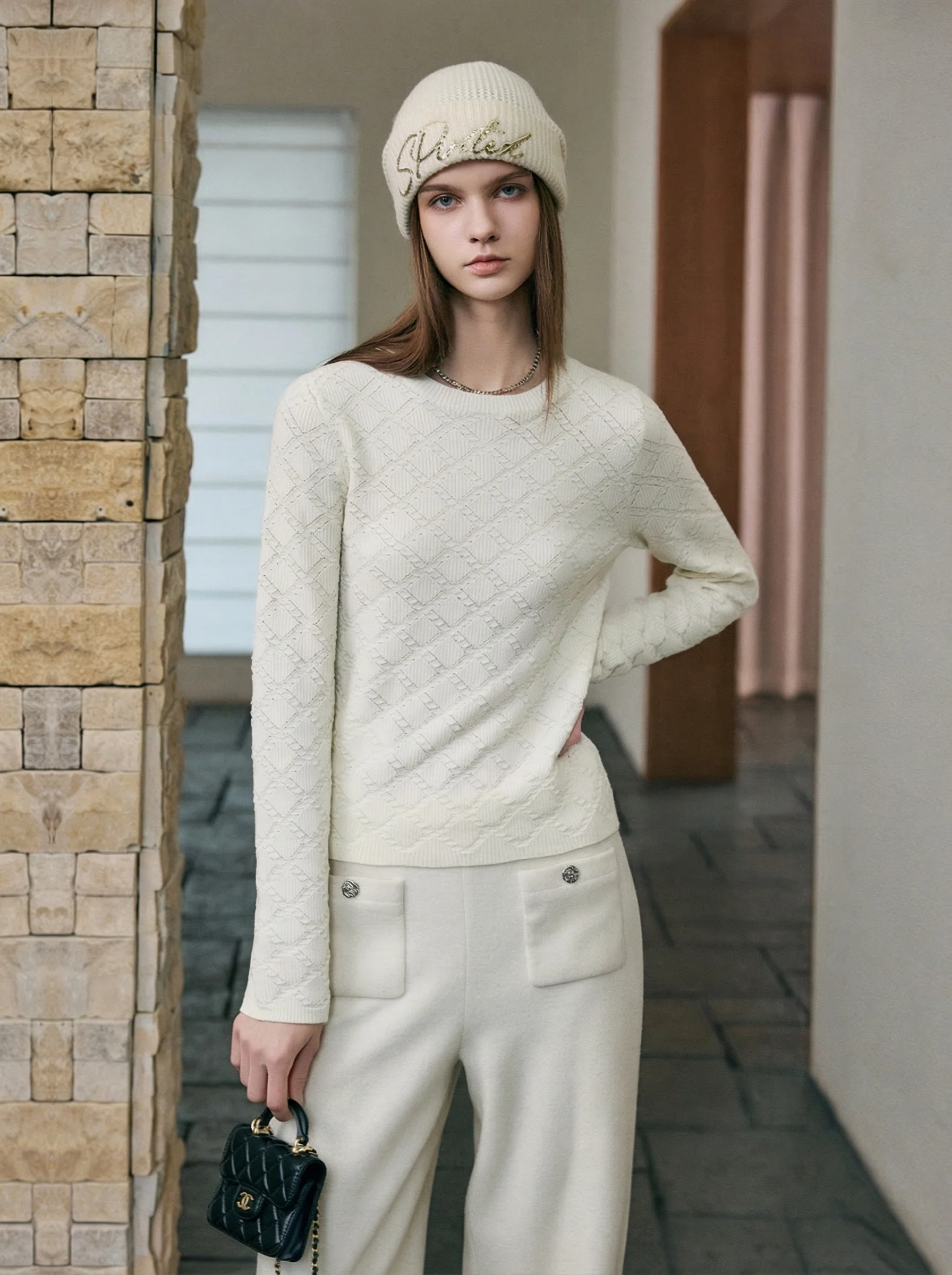 Ivory Diamond Pullover