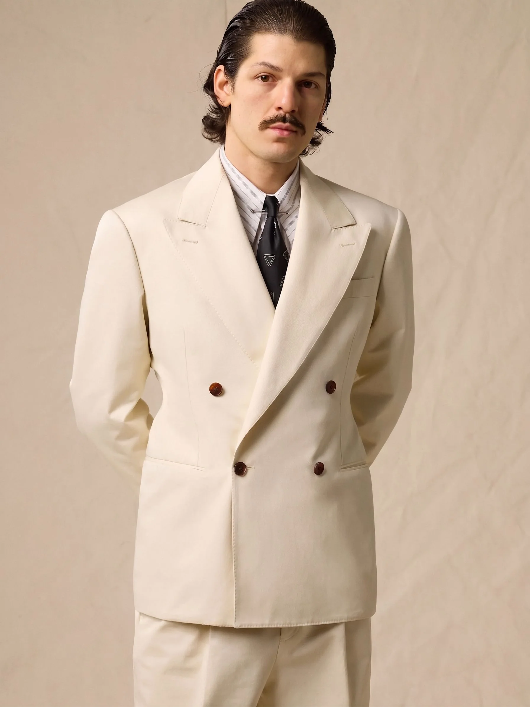 Ivory Double-Breasted Suit - Image 3