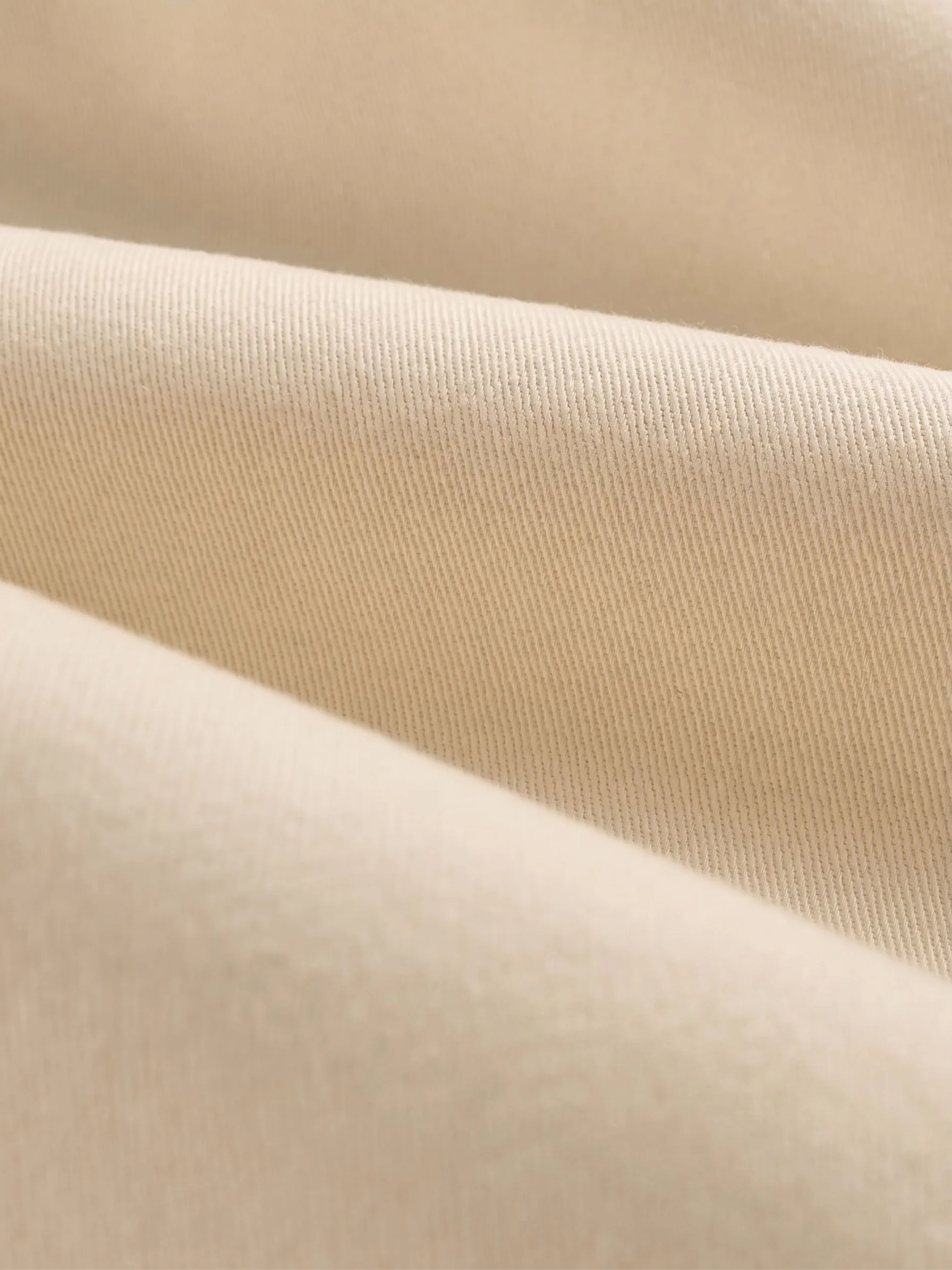 Ivory Double-Breasted Suit - Image 4