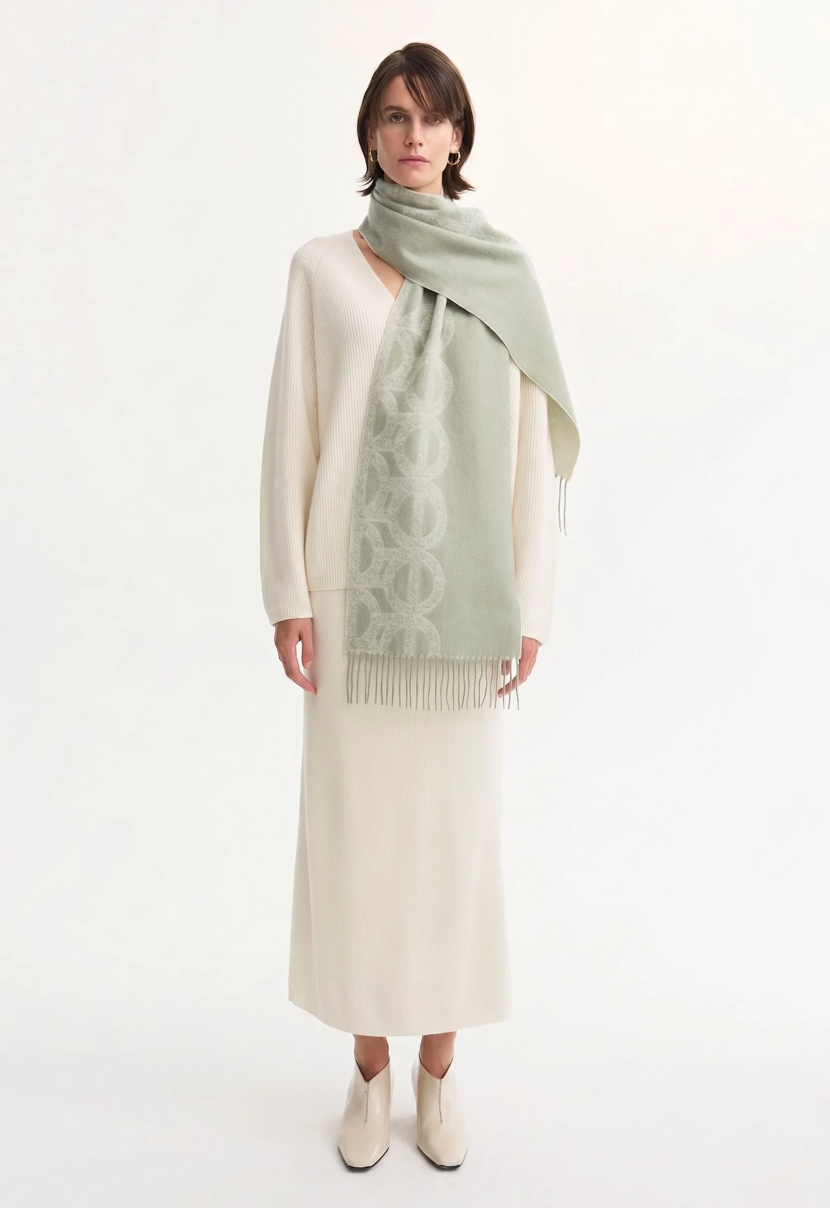 Jacquard Fringe Scarf