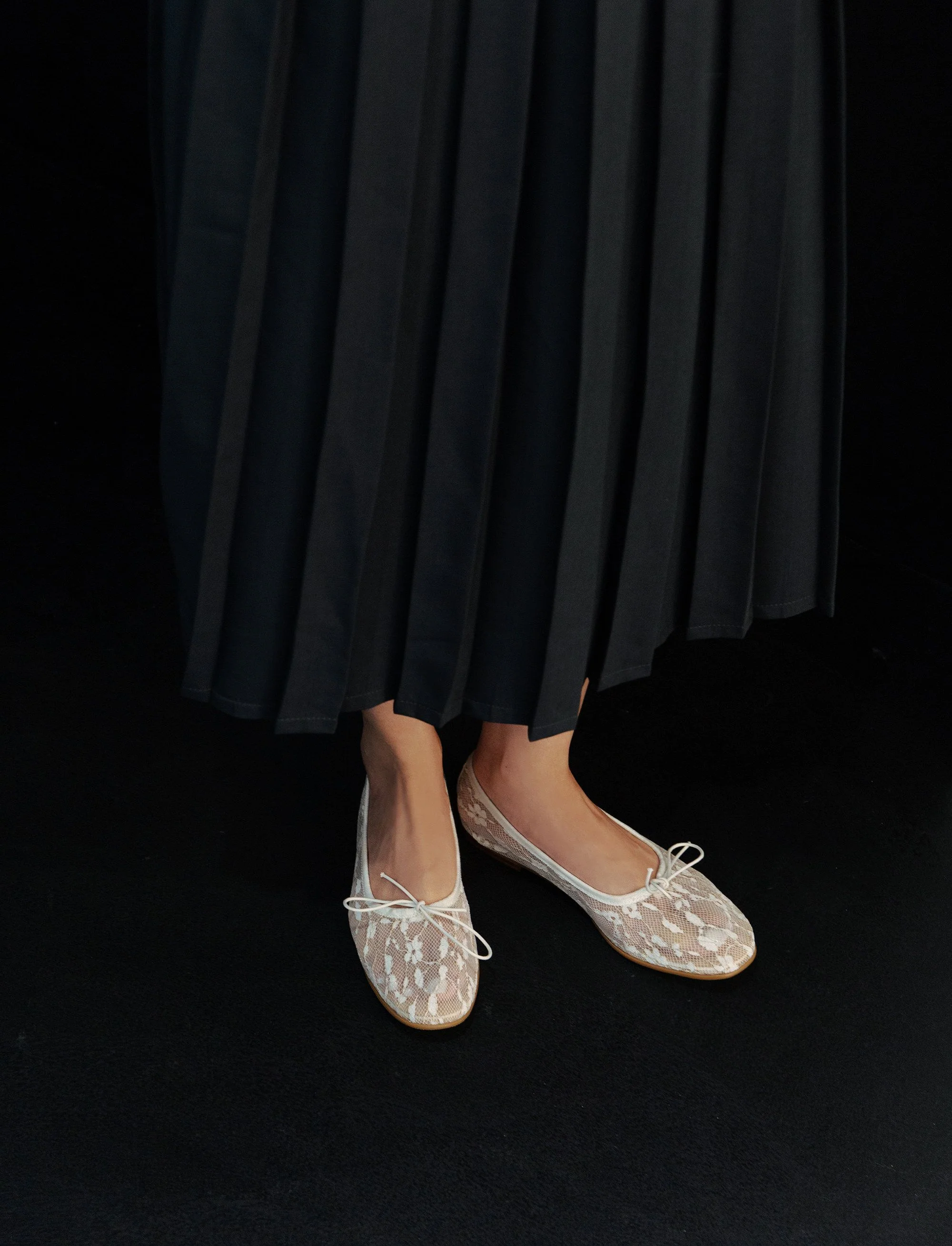 Lace Ballet Flats - Image 7