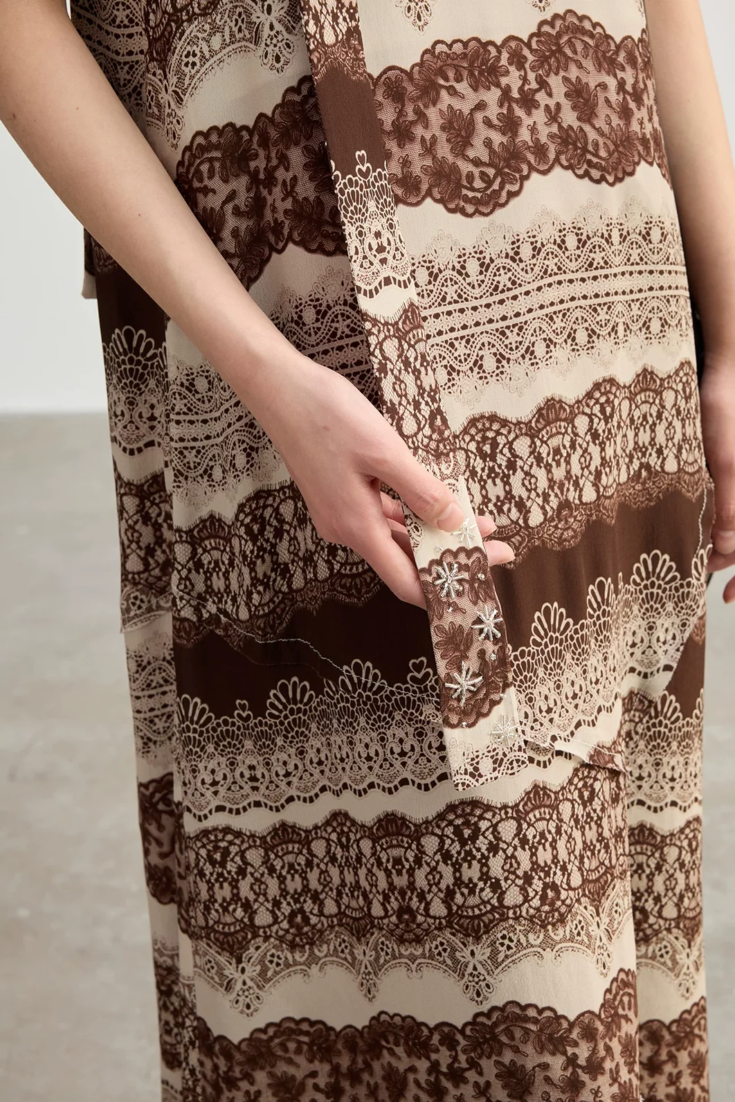 Lace Stripe Maxi Dress - Image 5