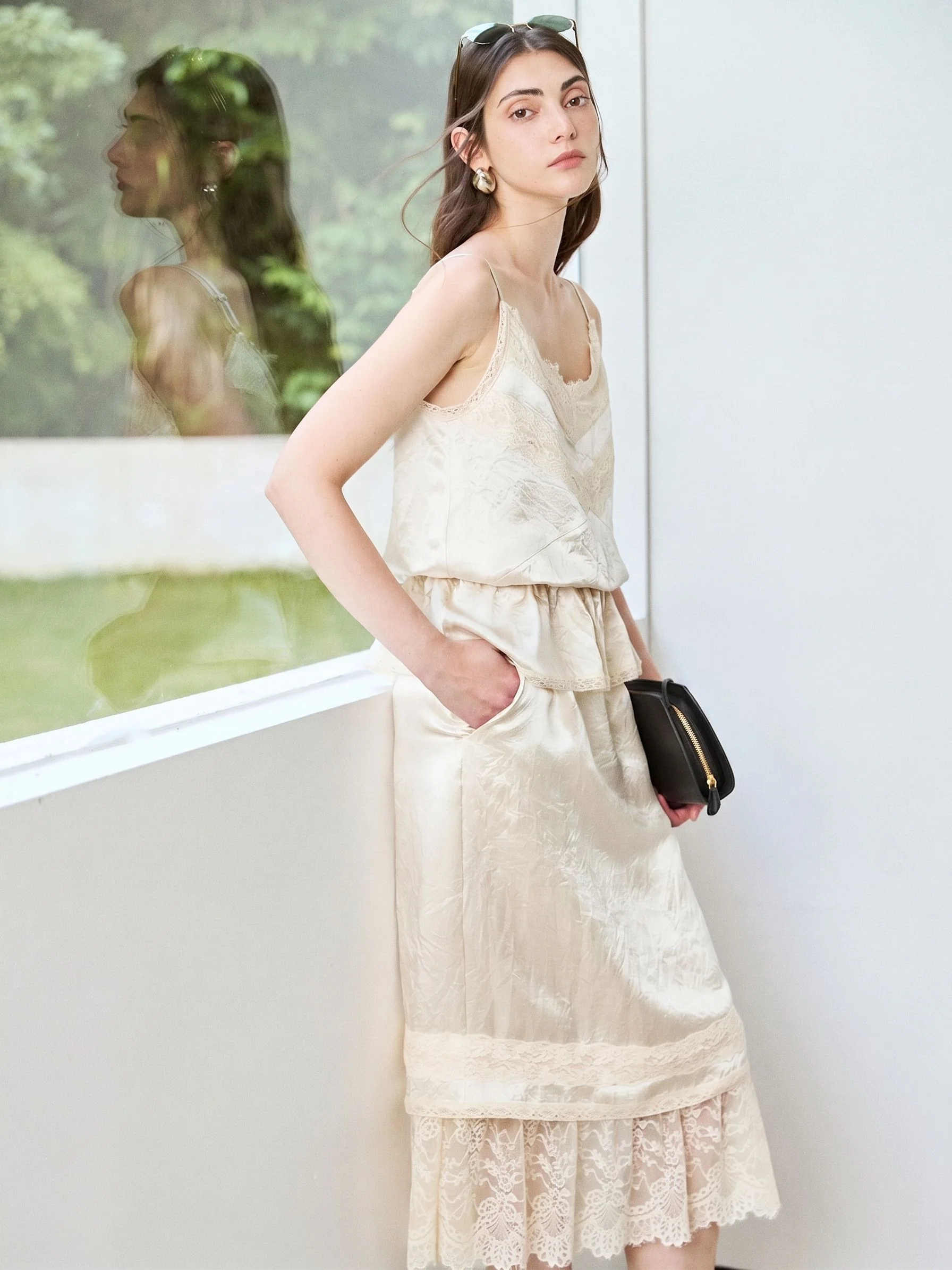 Lace Trim Midi Dress - Image 3