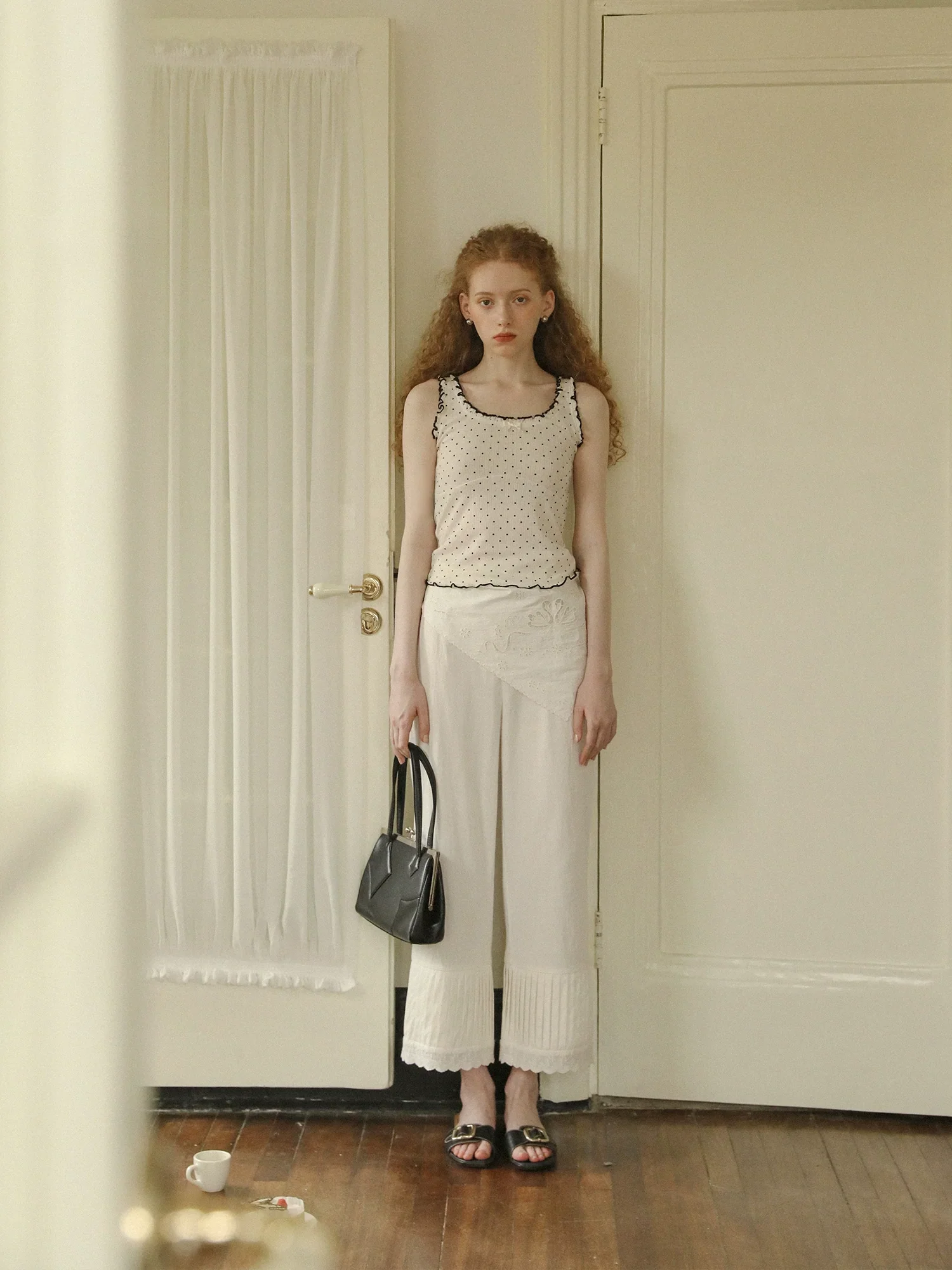 Lace-Trim Pleated-Cuff Cropped Pants