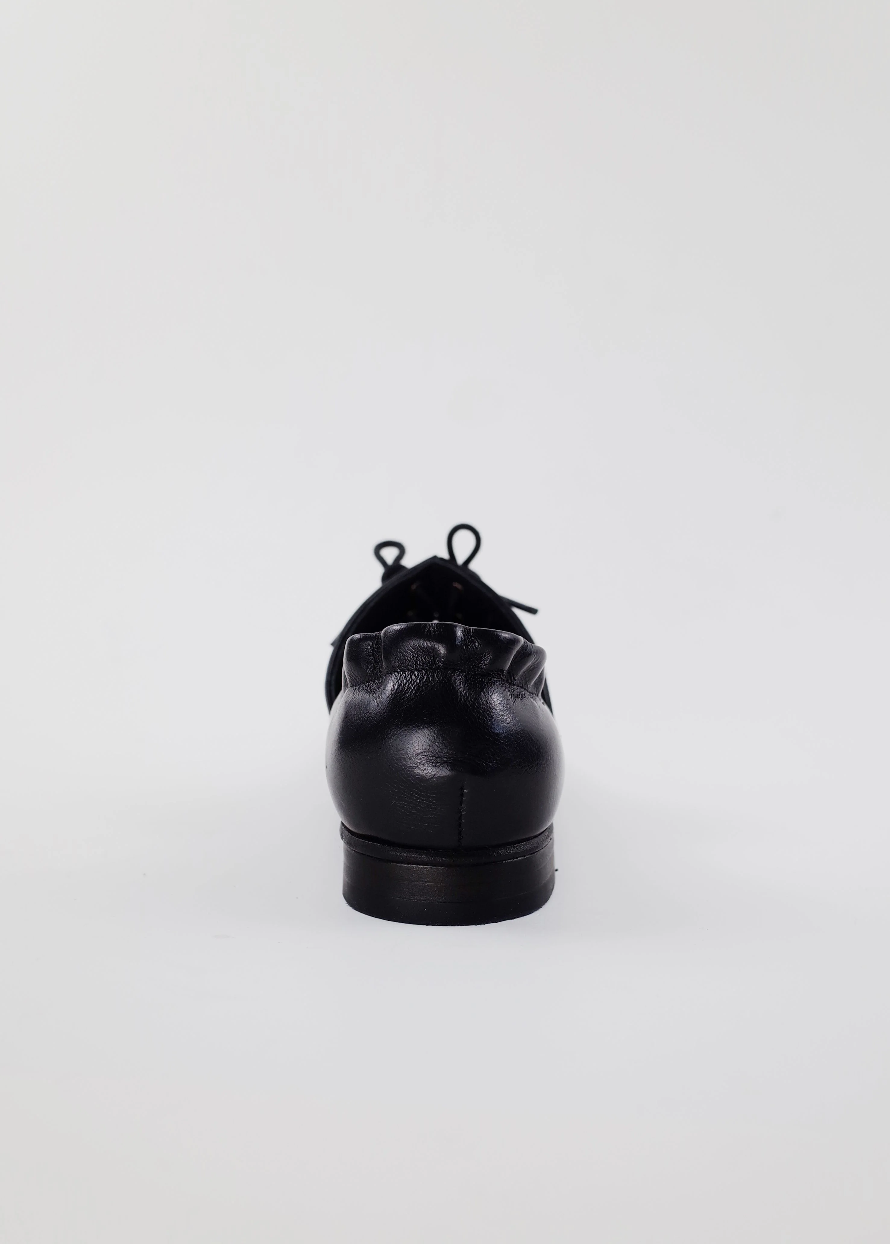 Lace-Up Pointed Shoes - Image 3