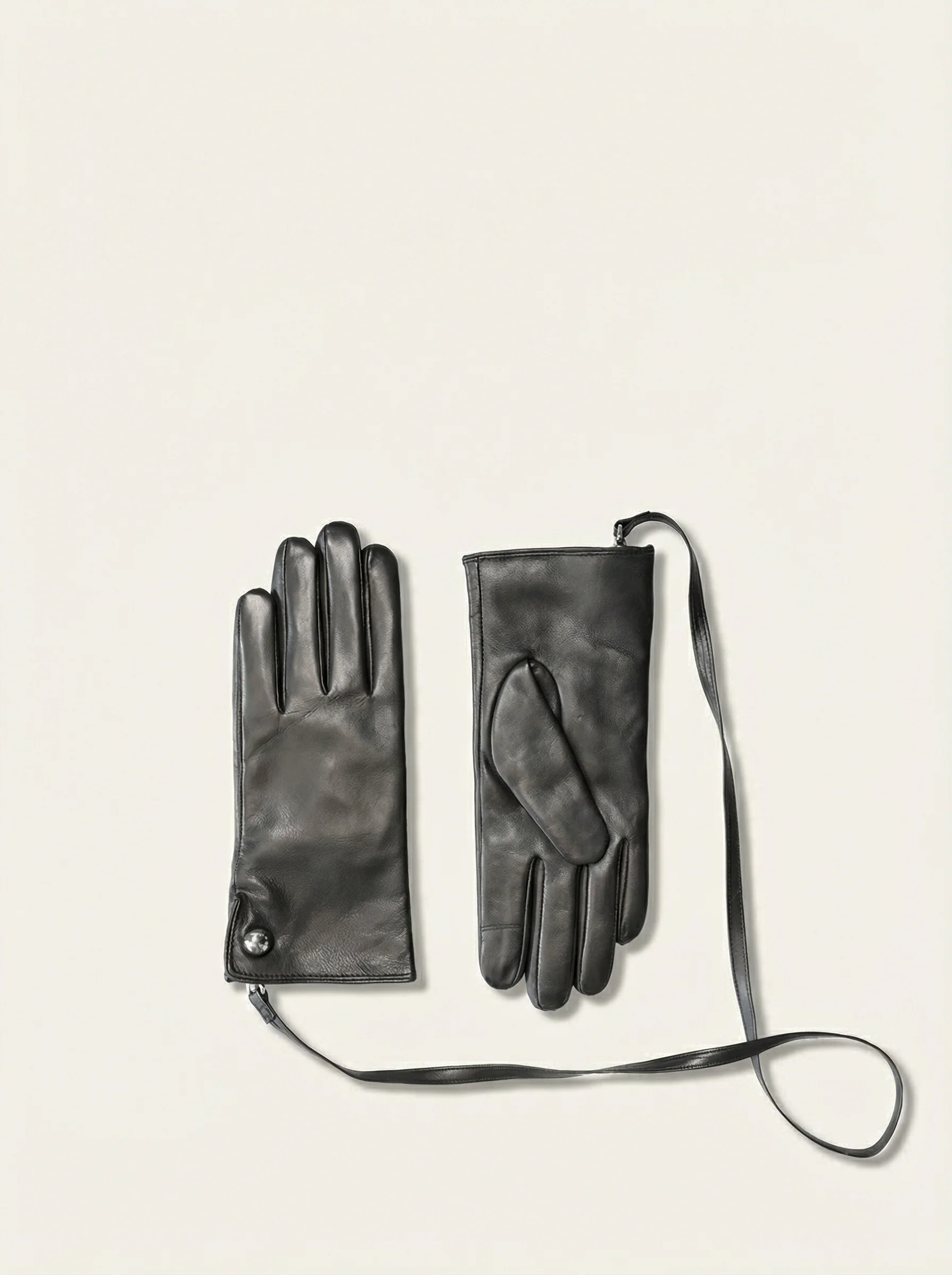 Lambskin Lanyard Touchscreen Gloves - Image 6