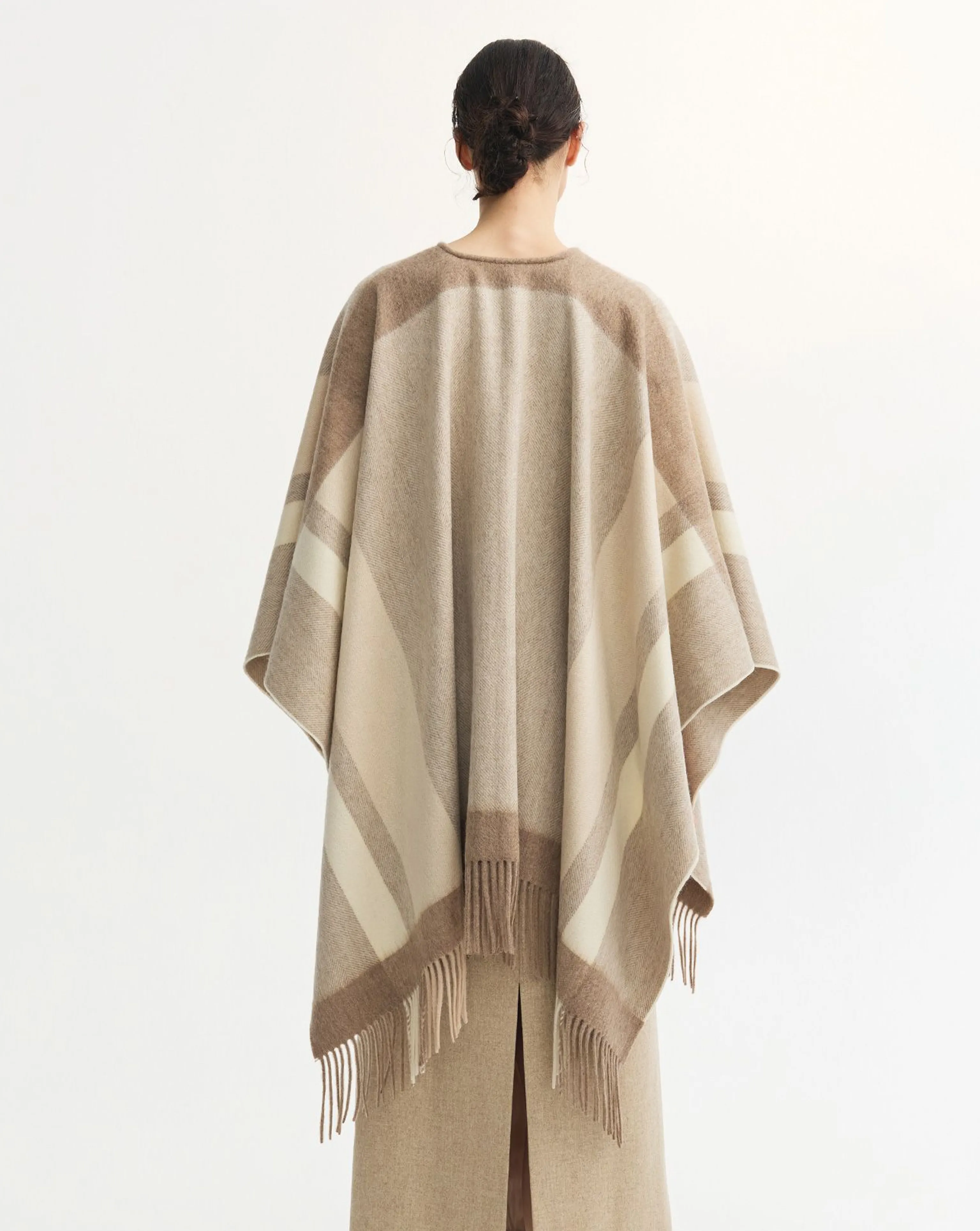 Lambswool Striped Fringe Shawl - Image 4