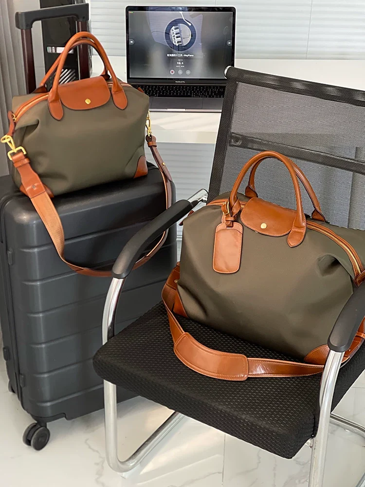 Large Capacity Commuter Tote Bag - Image 4