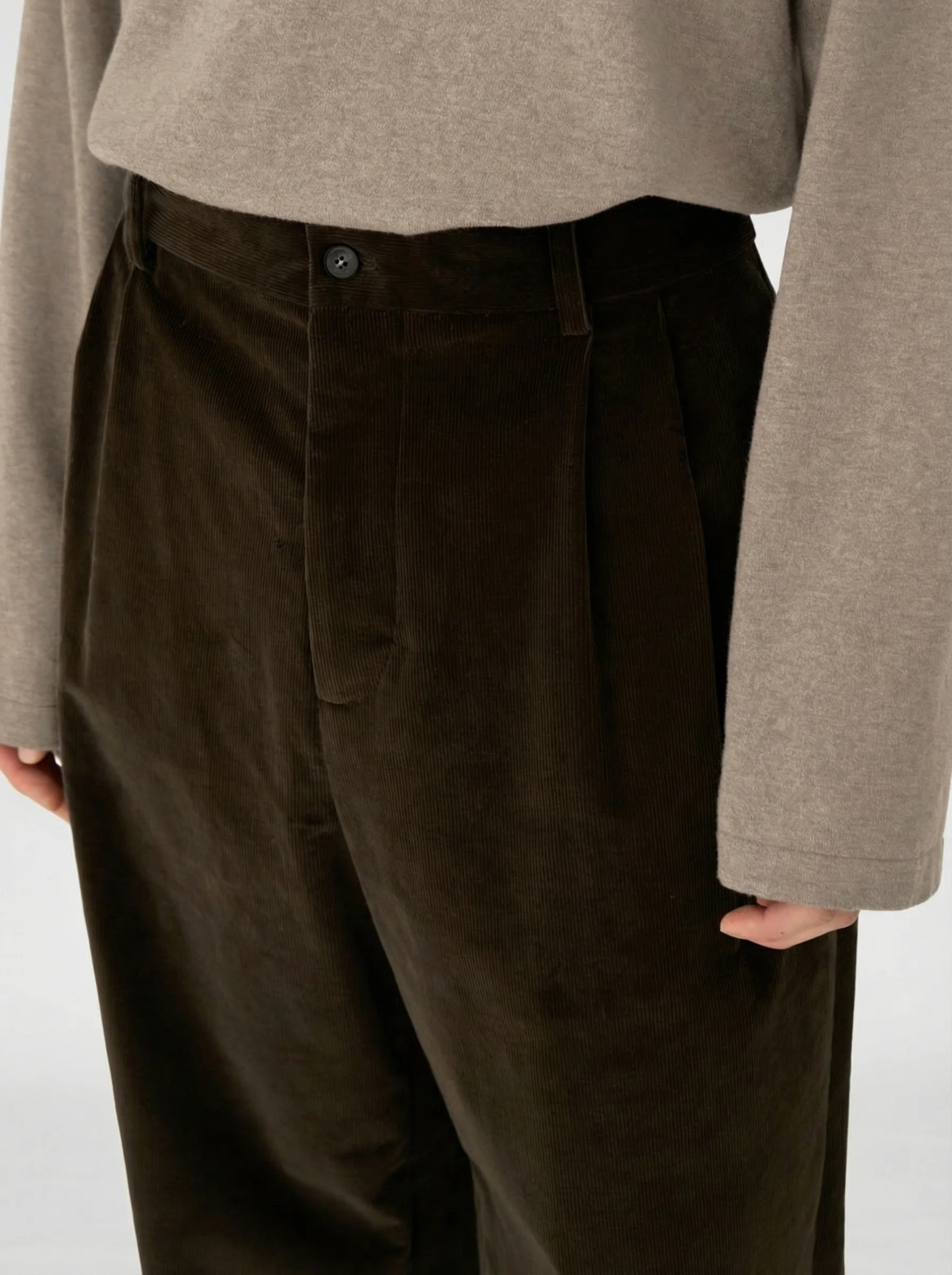 Leon Double-Pleated Corduroy Trousers - Image 5