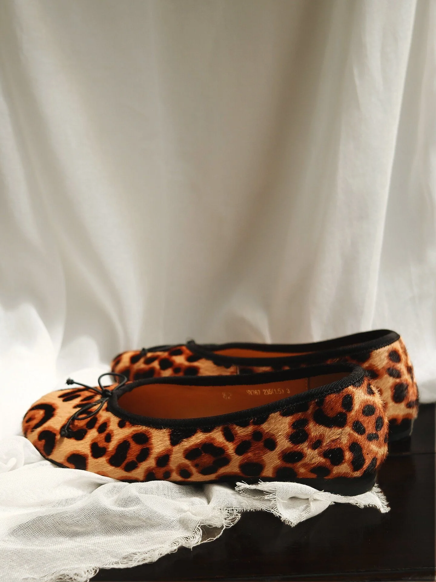 Leopard Bow Flats