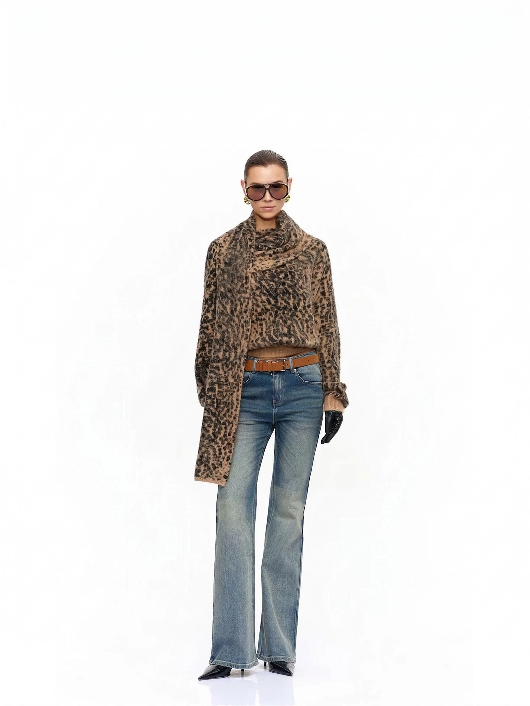 Leopard Scarf Sweater - Image 4