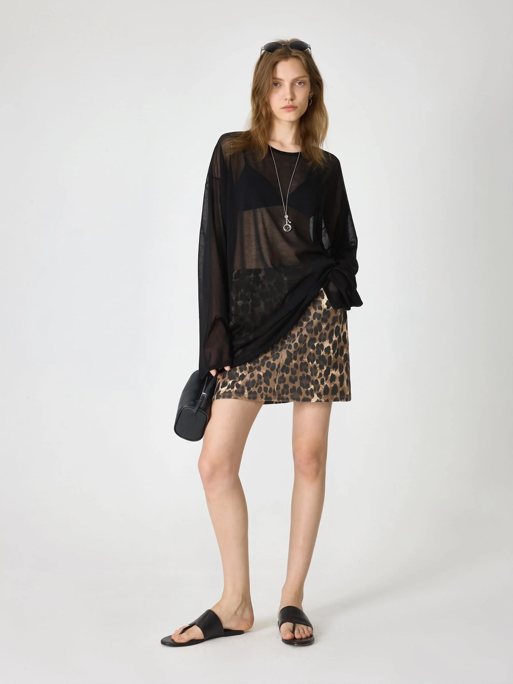 Leopard Wide-Leg Jeans - Image 4