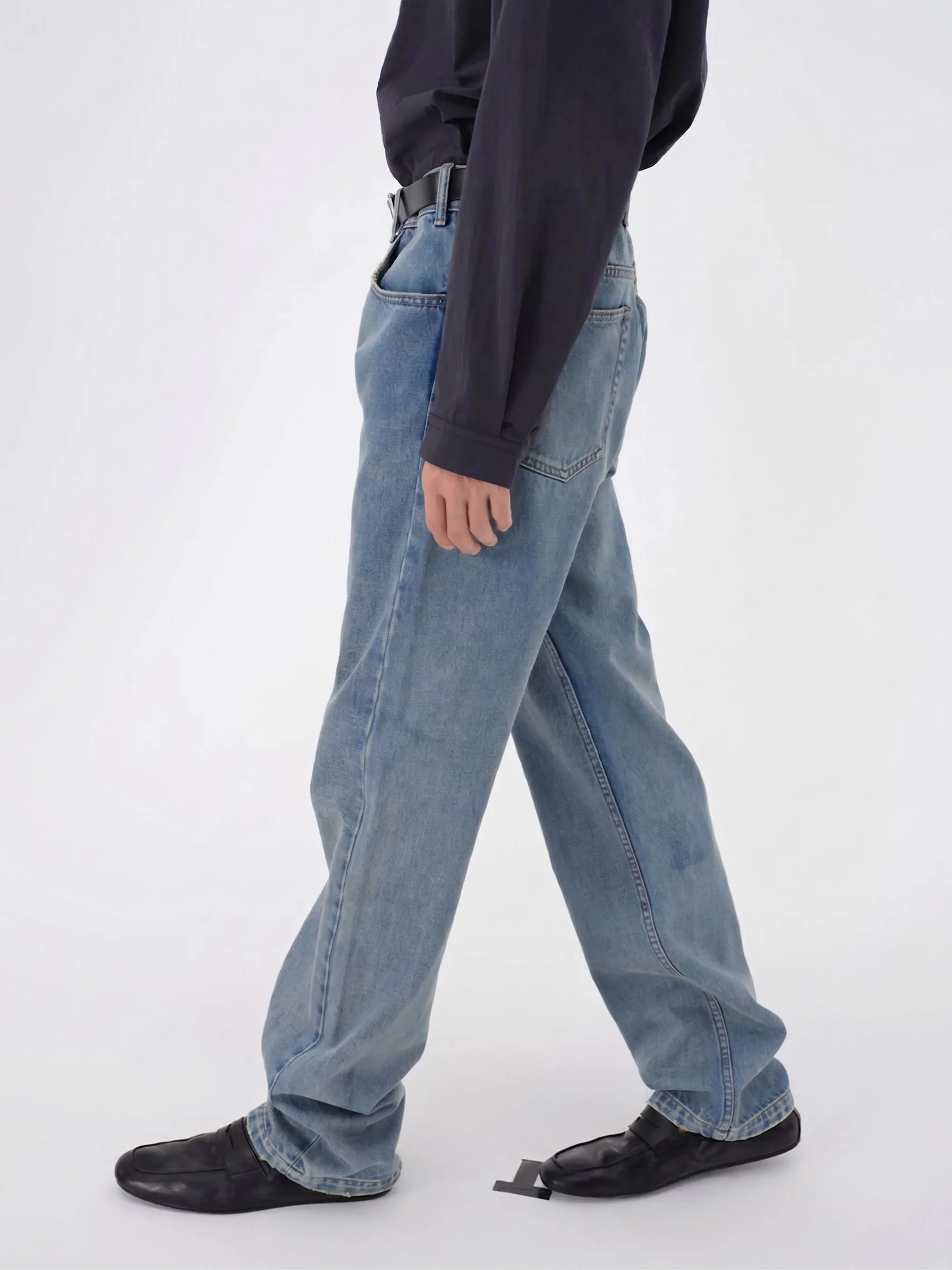 Light Wash Straight Jeans - Image 3
