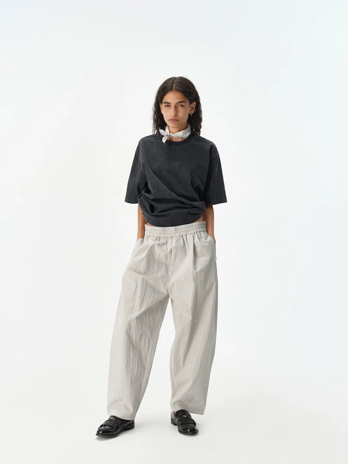Lightweight Crinkle Pleated Trousers - Image 3
