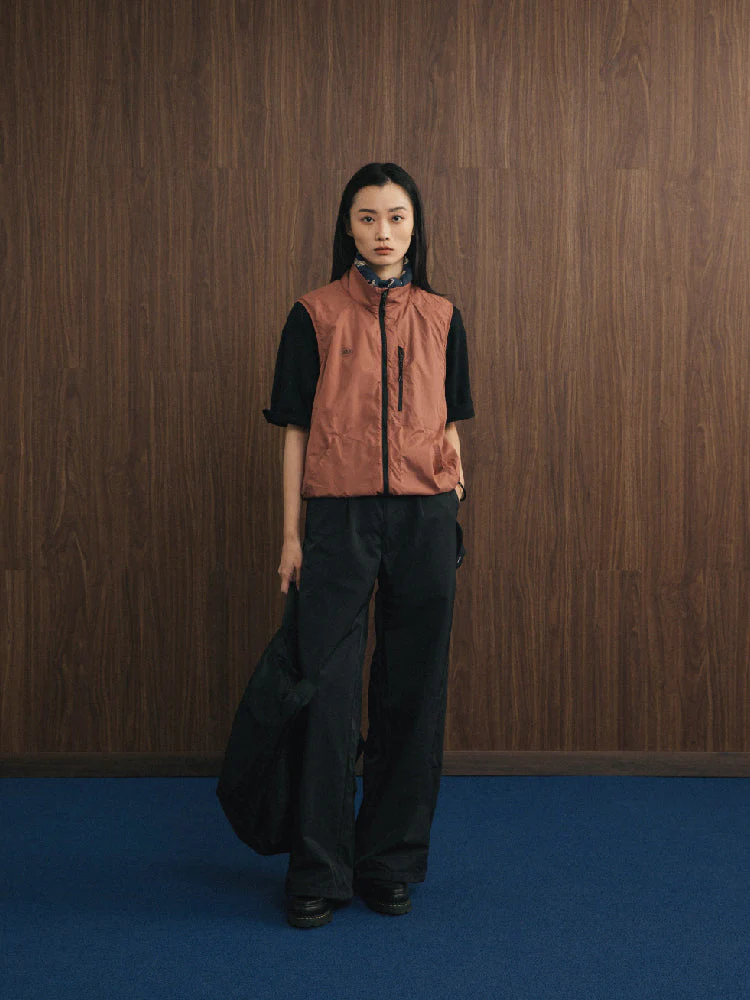 Lightweight Nylon Vest - Image 3