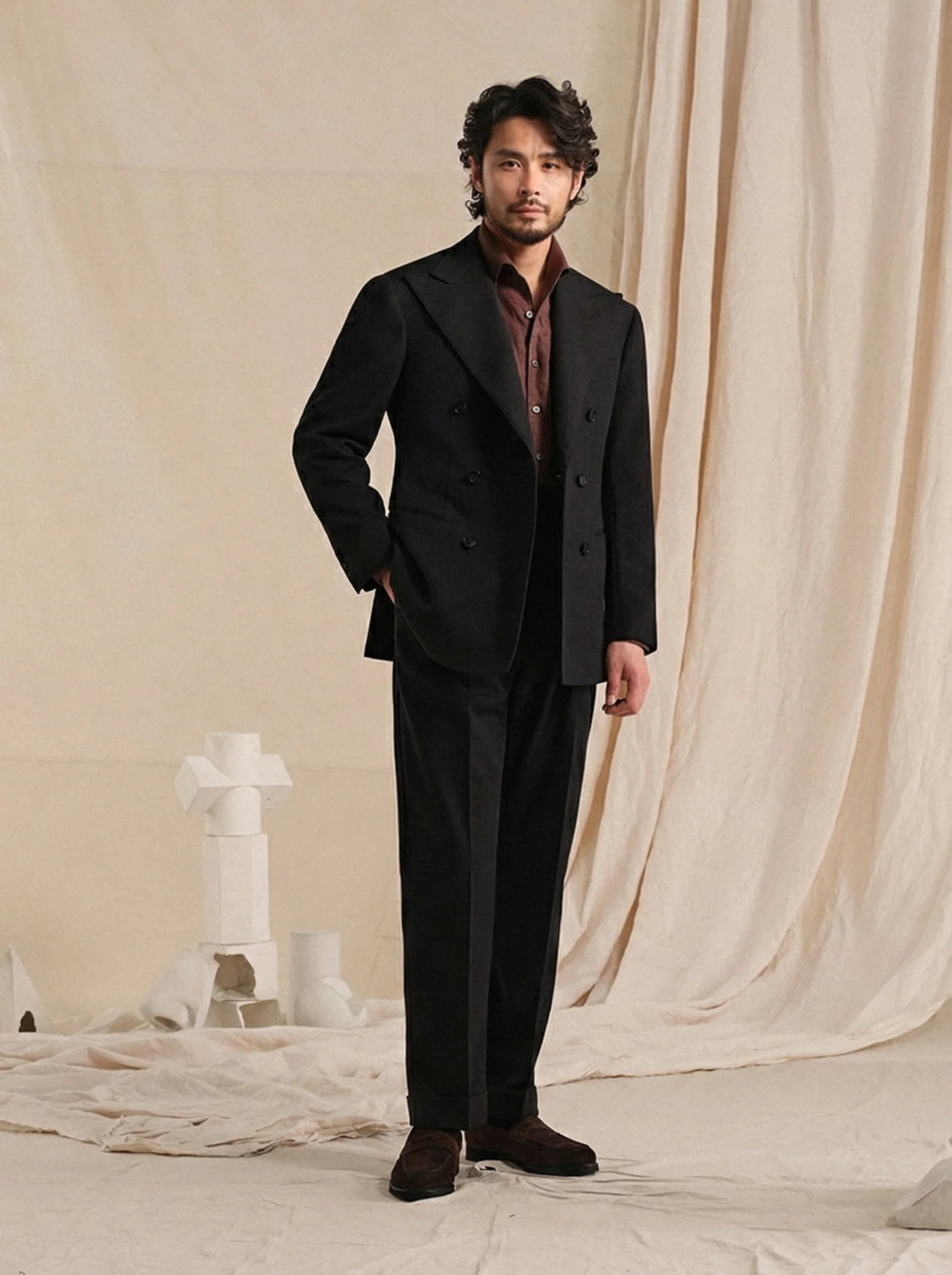 Linen-Blend Double-Breasted Suit - Image 3