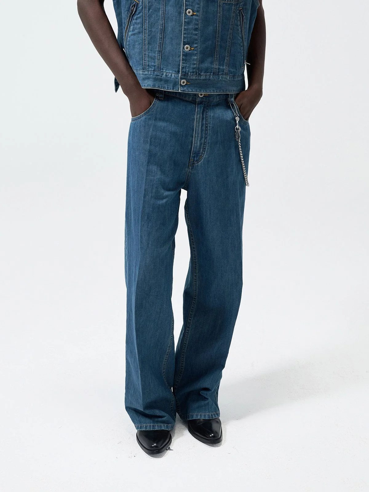 Linen-Cotton Straight Jeans - Image 4