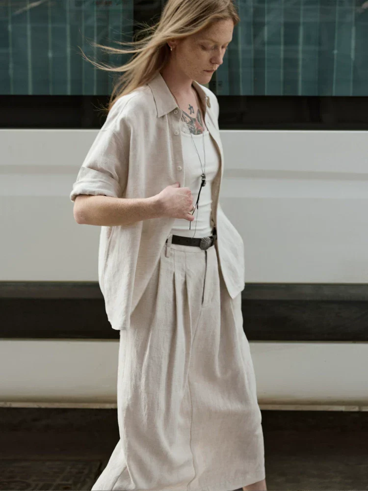 Linen Rolled-Sleeve Shirt - Image 3
