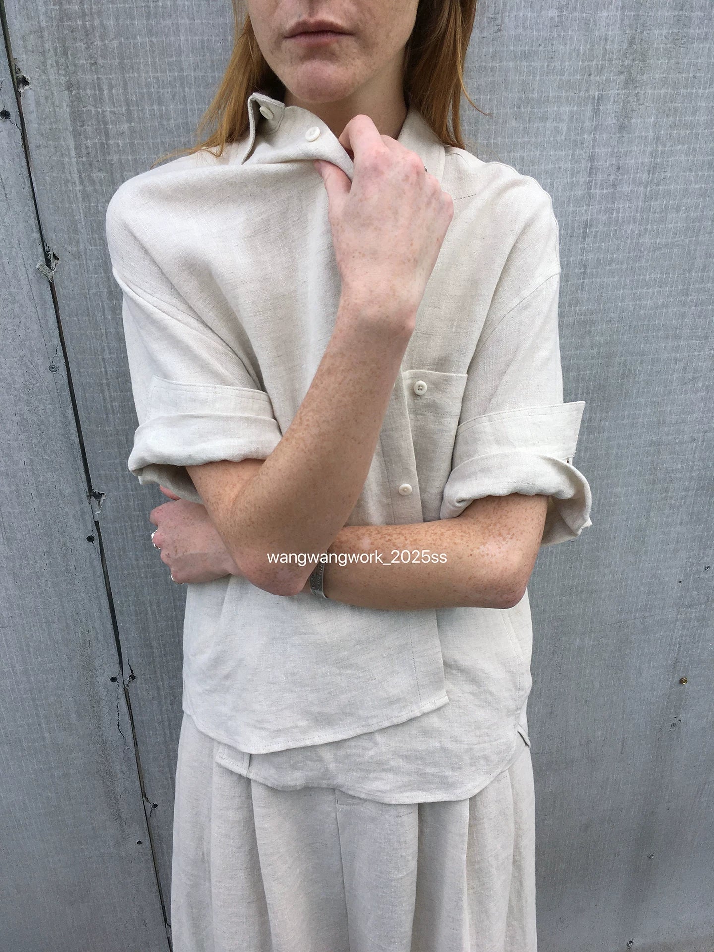 Linen Rolled-Sleeve Shirt - Image 5