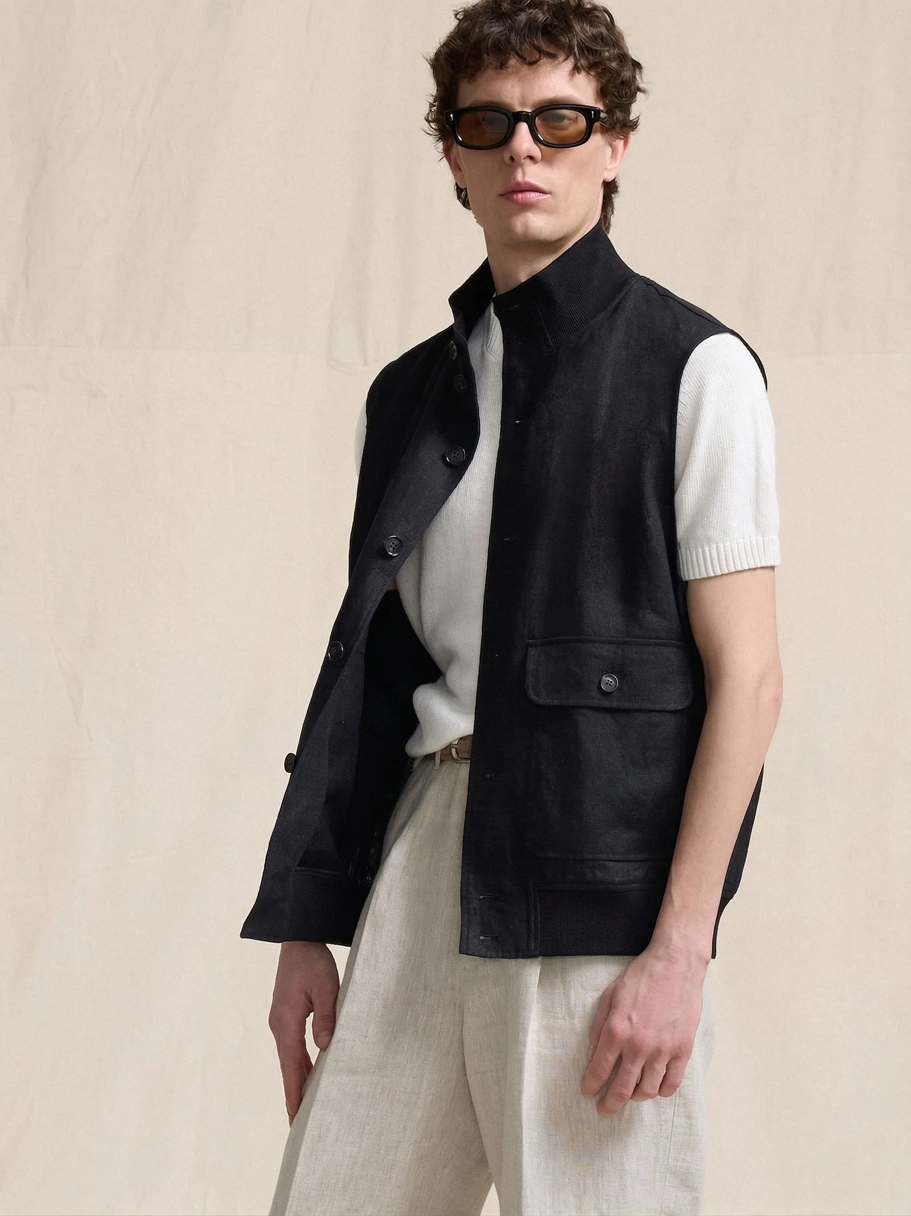 Linen Stand-Collar Vest