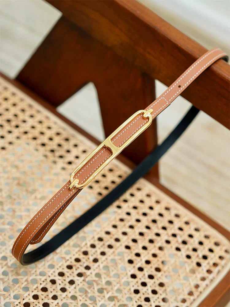 Link Buckle Skinny Belt