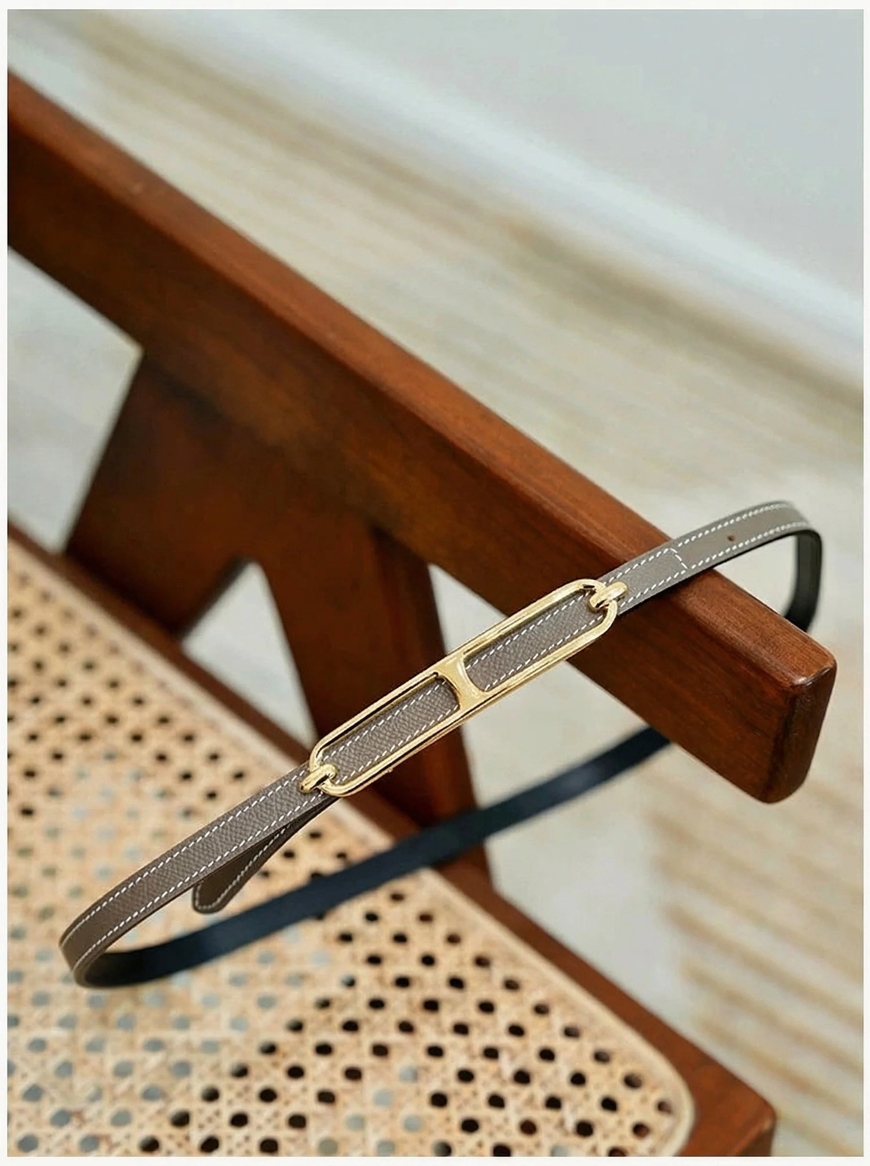 Link Buckle Skinny Belt - Image 5