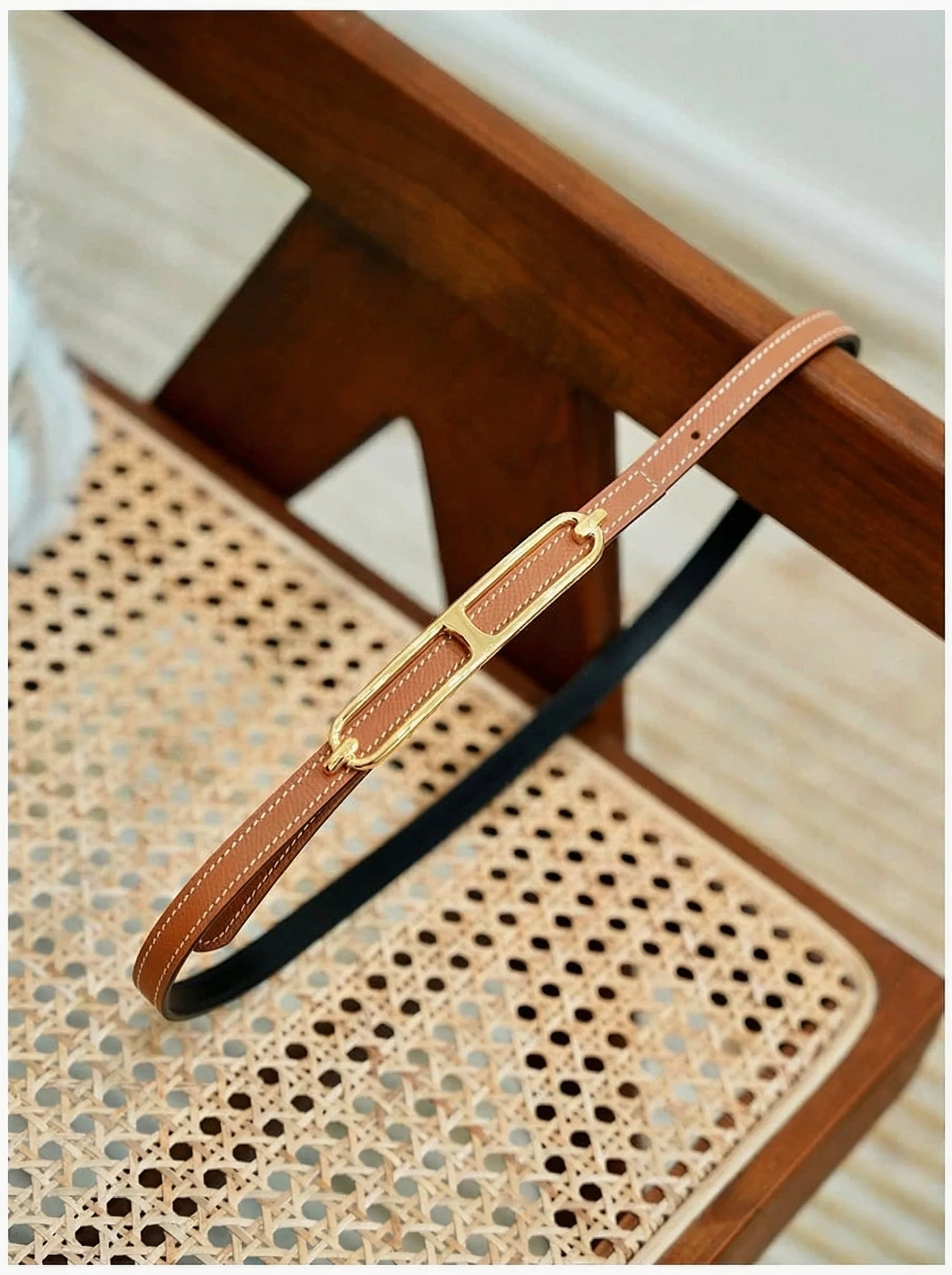 Link Buckle Skinny Belt - Image 7