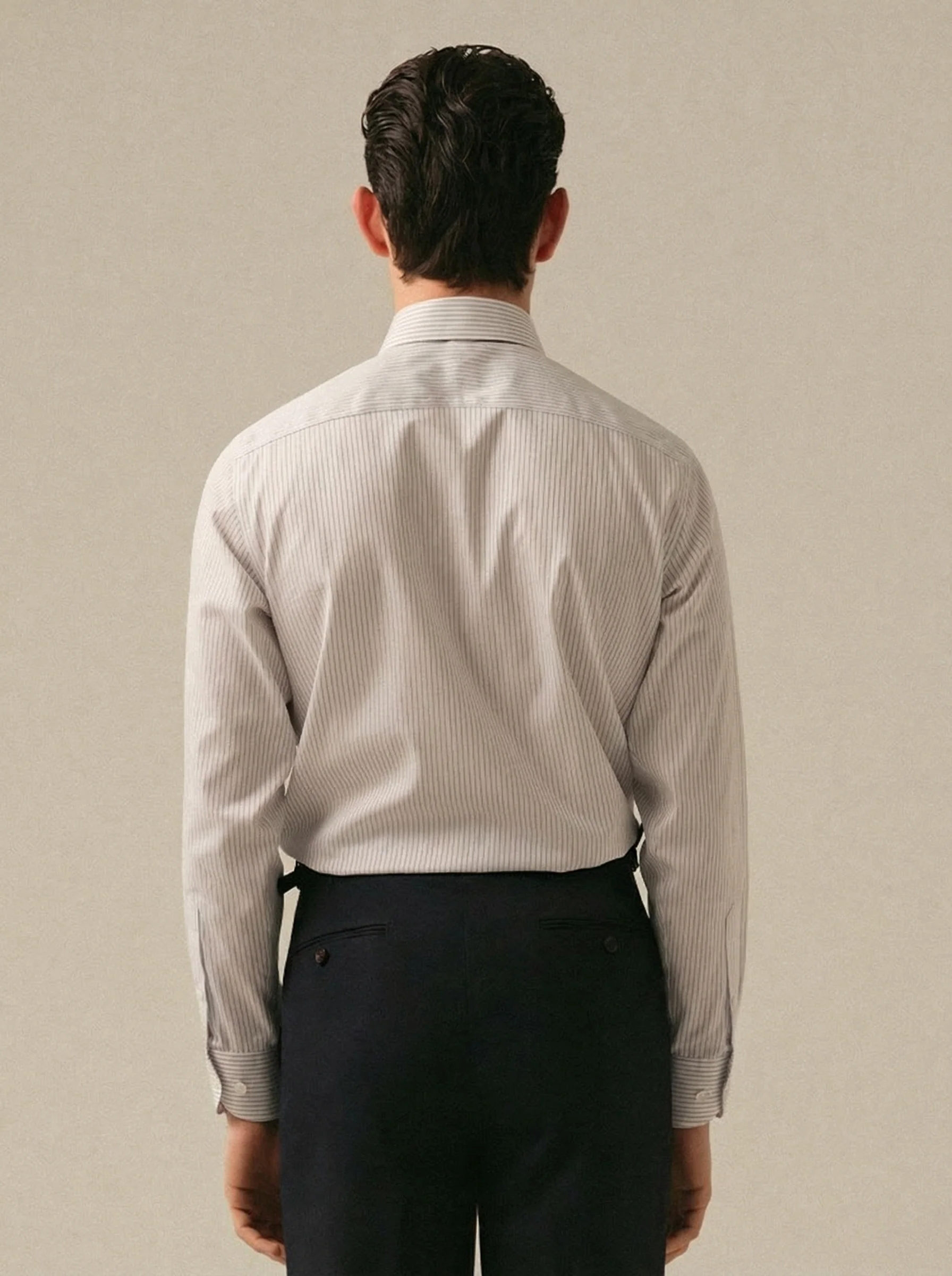 Long-Pointed Collar Striped Shirt - Image 3