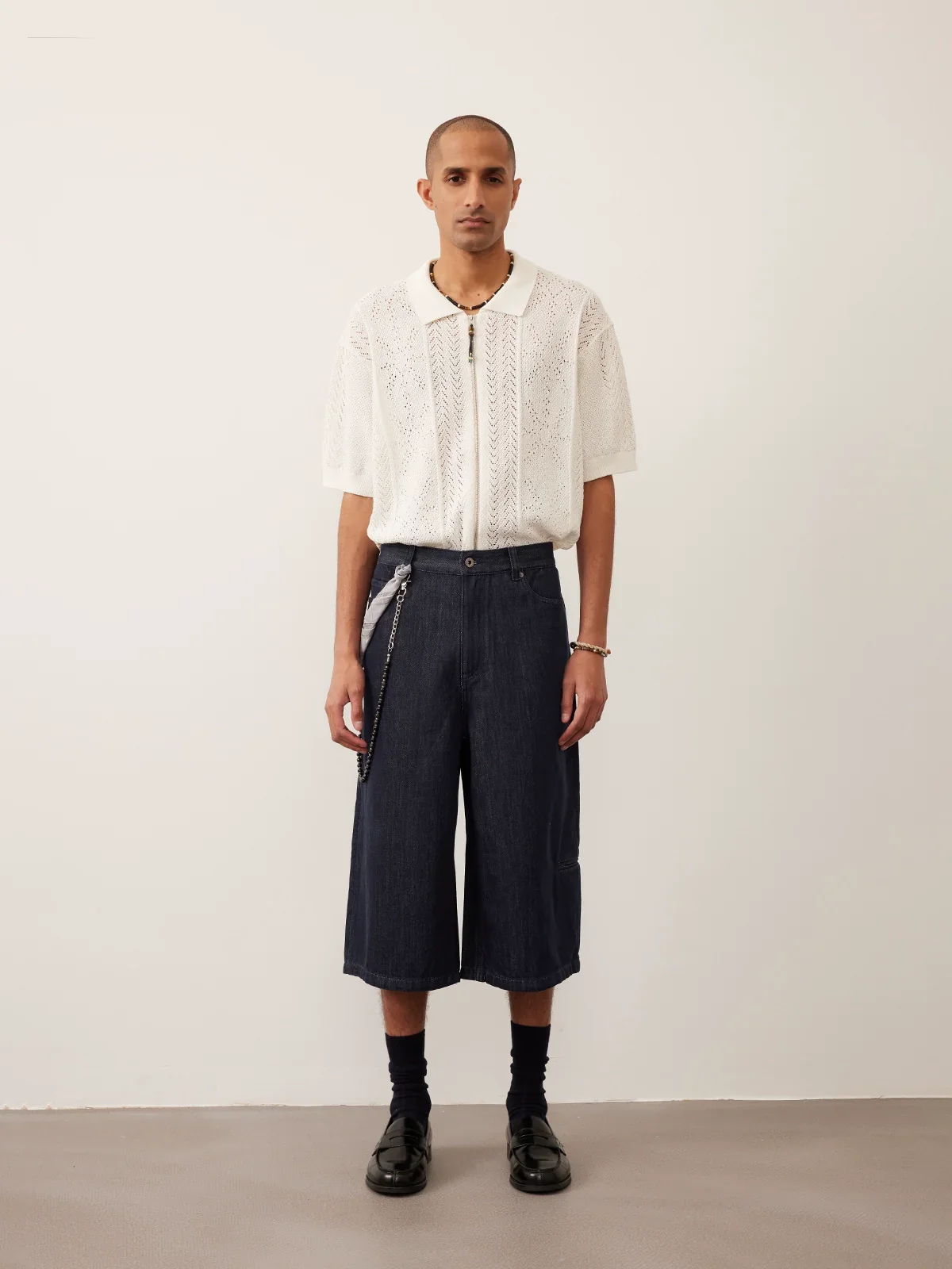 Loose Straight Indigo Denim Shorts