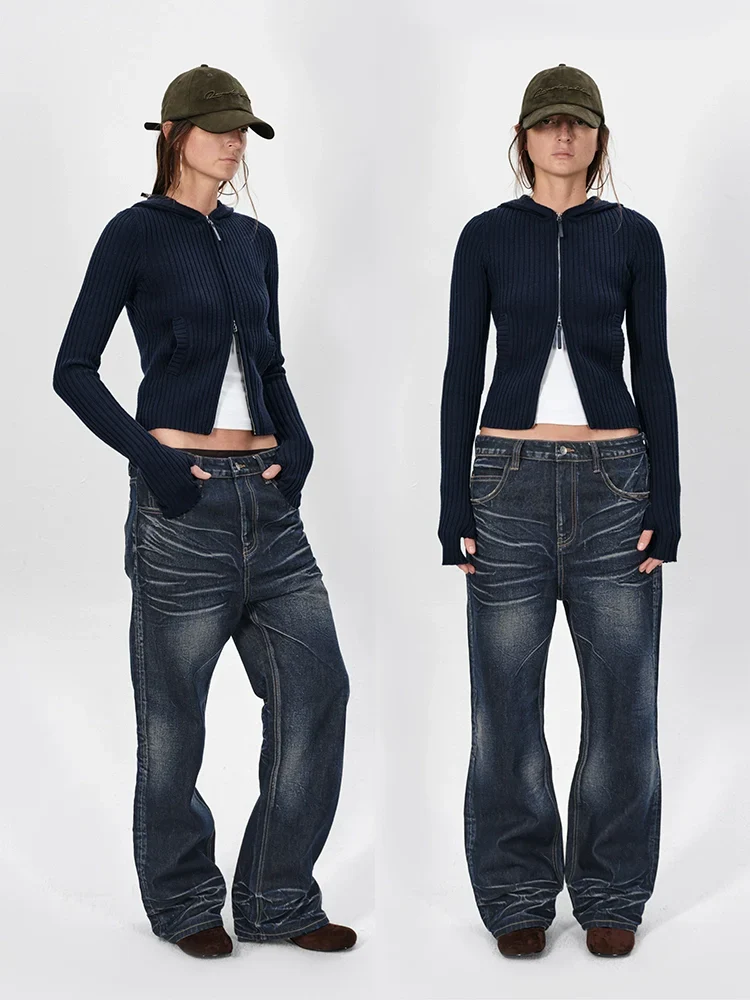 Low-Rise Straight Jeans - Image 5