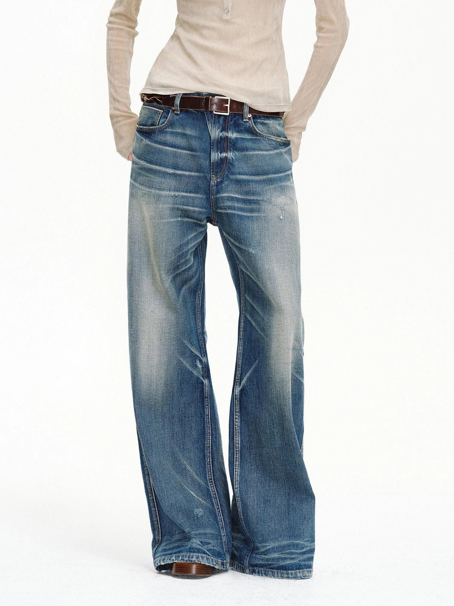 Low-Rise Wide-Leg Jeans
