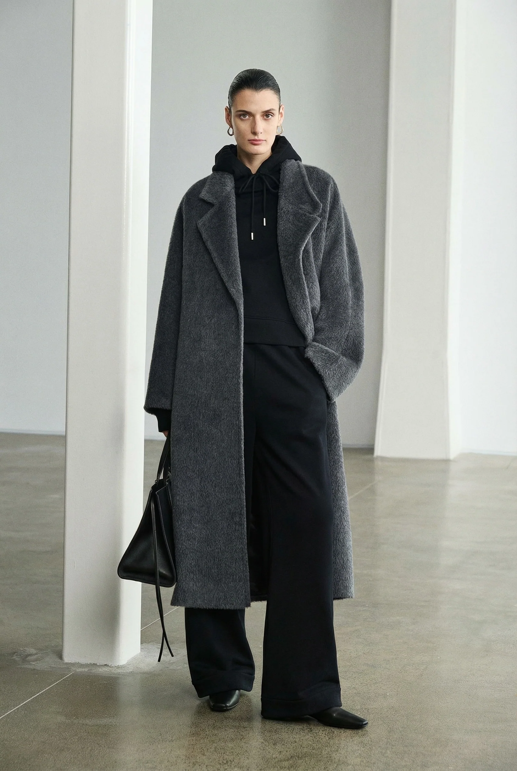 Luxurious Sporty Set - Image 11