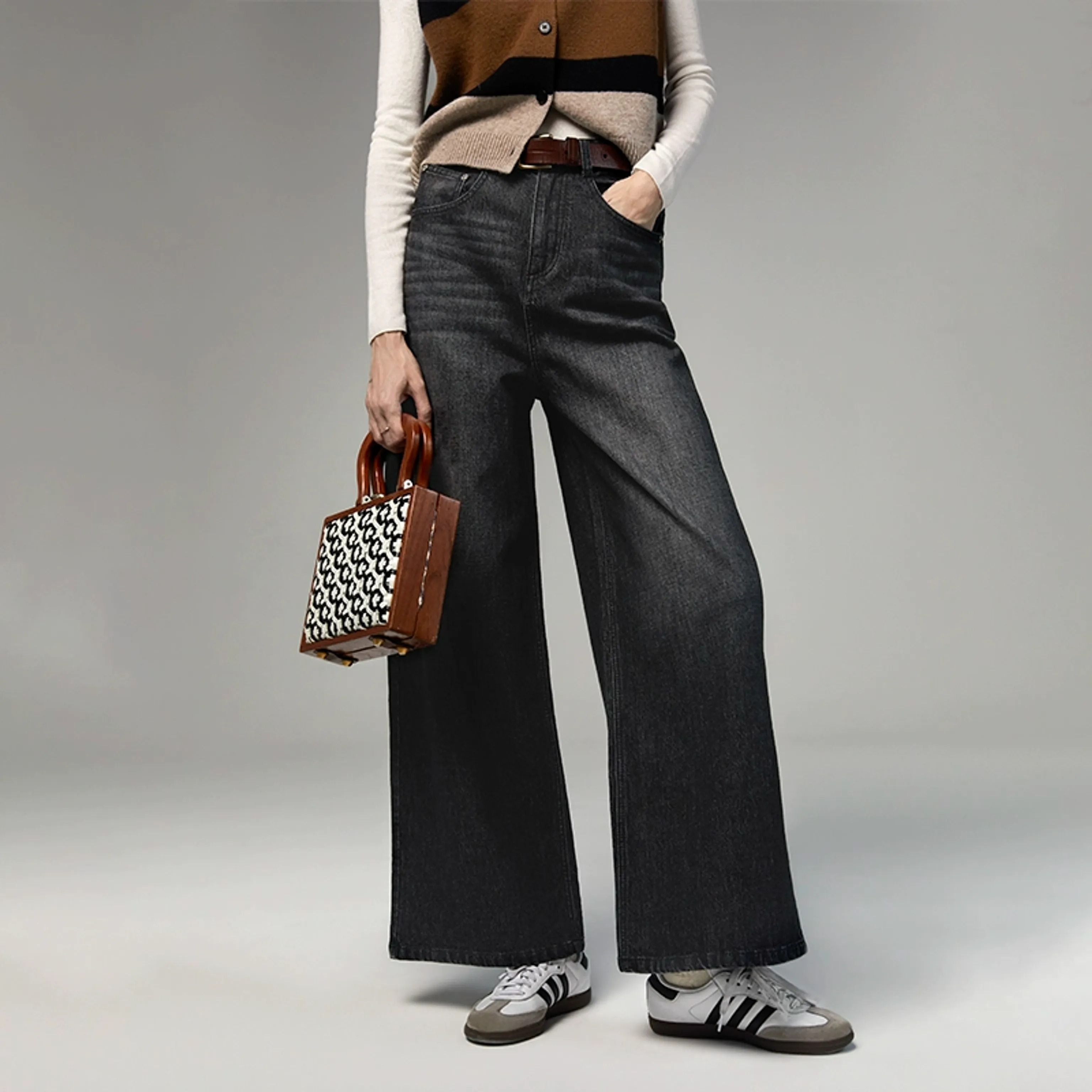 MAG Wide-Leg Jeans - Image 5