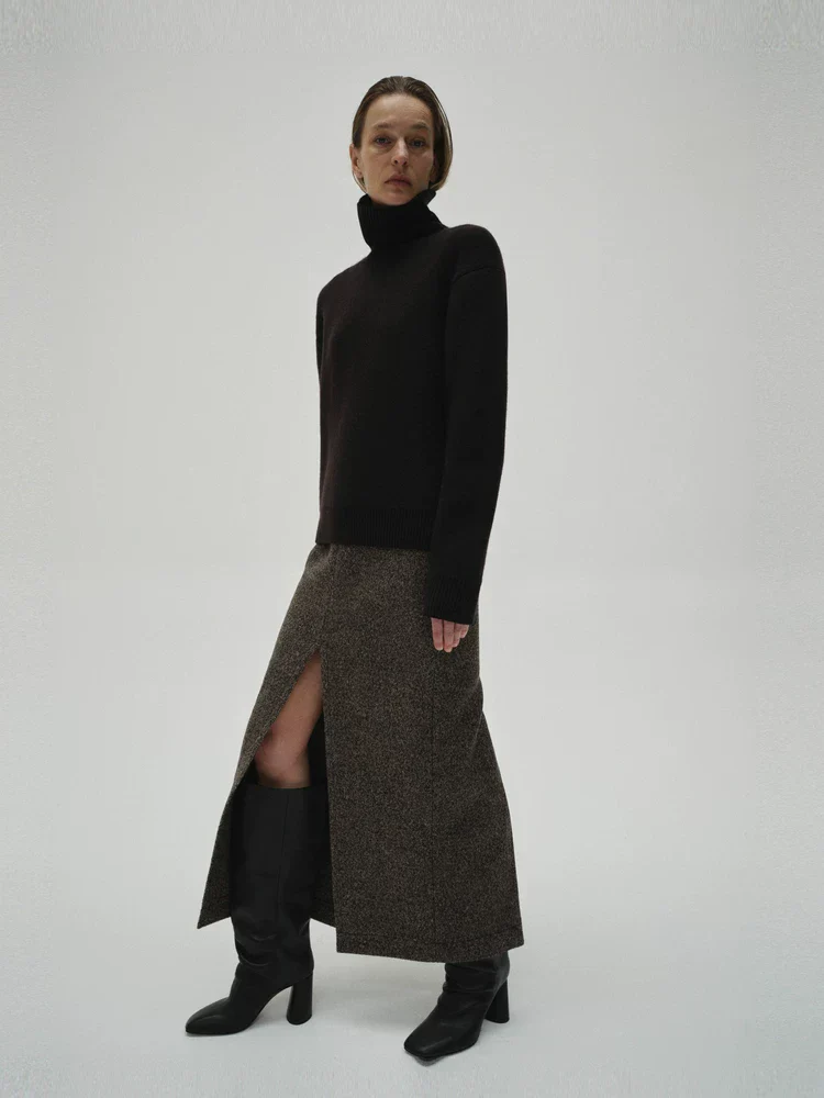 Merino Back-Slit Turtleneck Sweater - Image 2