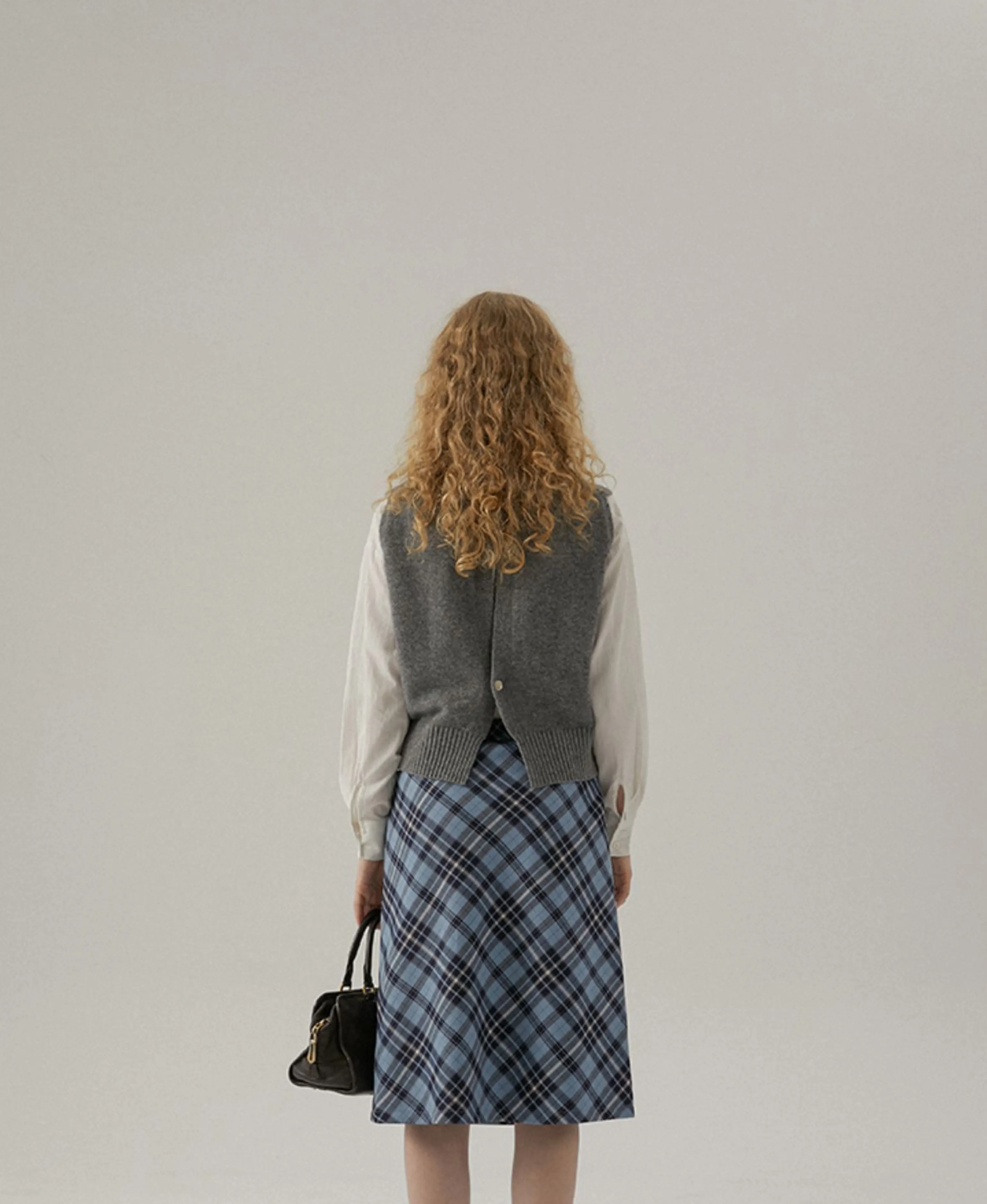 Merino Cable Knit Vest - Image 5