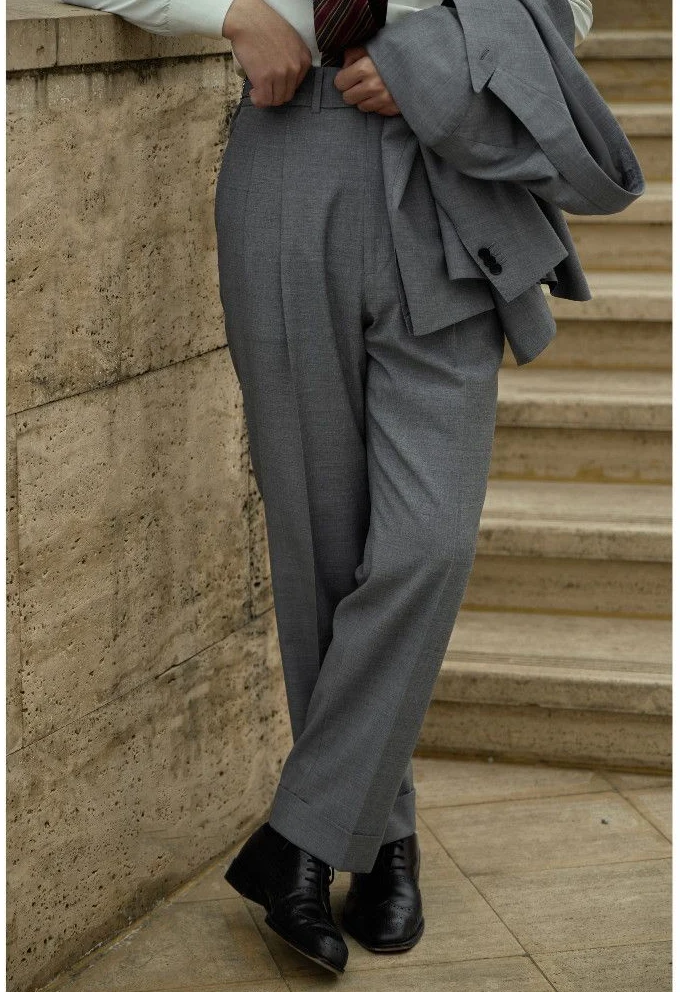 Merino High-Waist Pleated Trousers