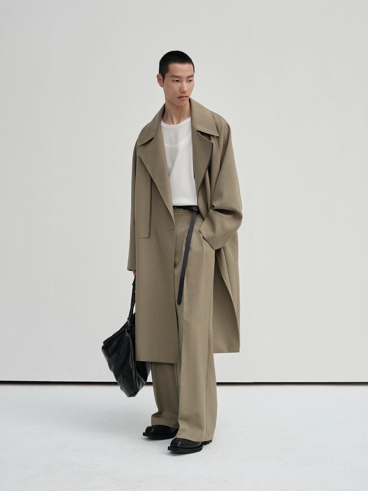Merino Pleated Flare Trousers
