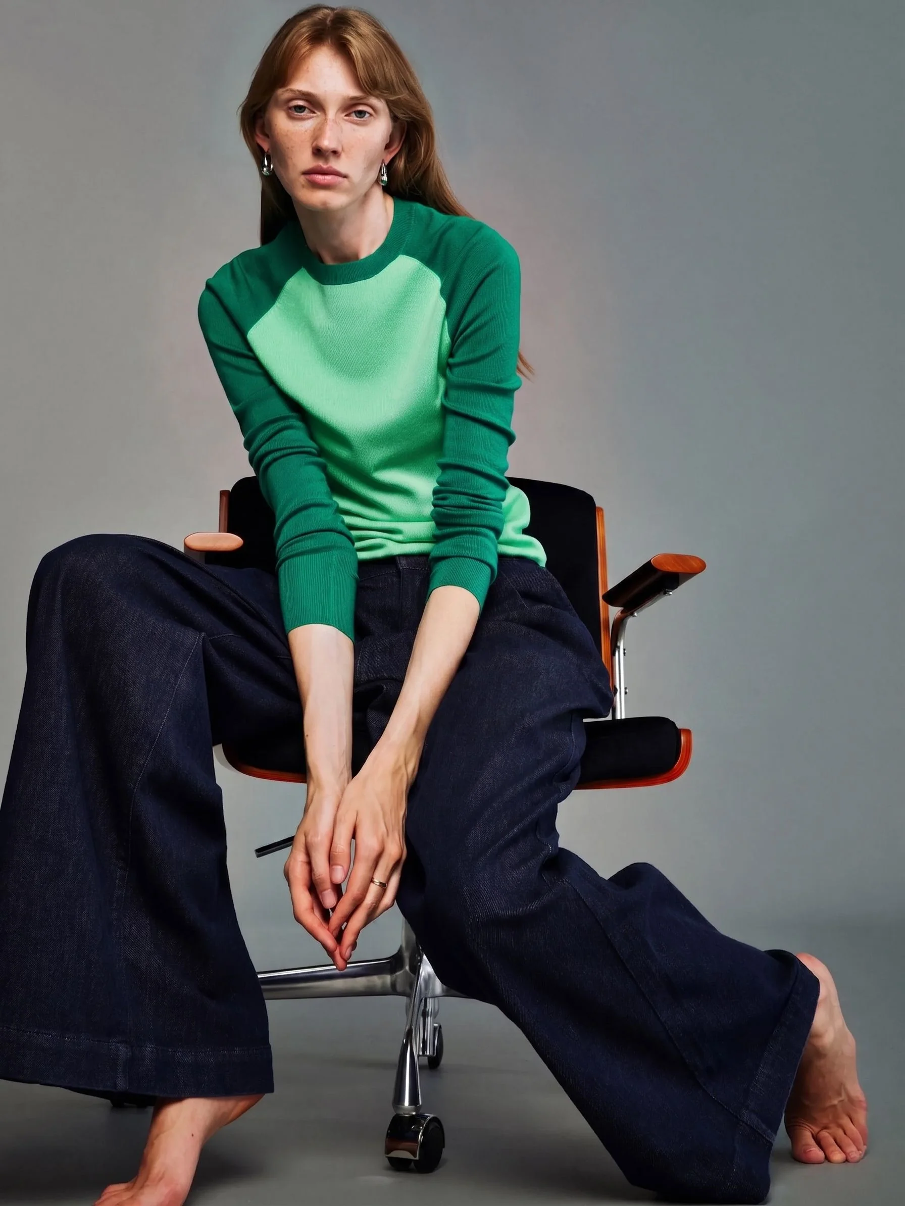 Merino Raglan Knit Sweater - Image 3