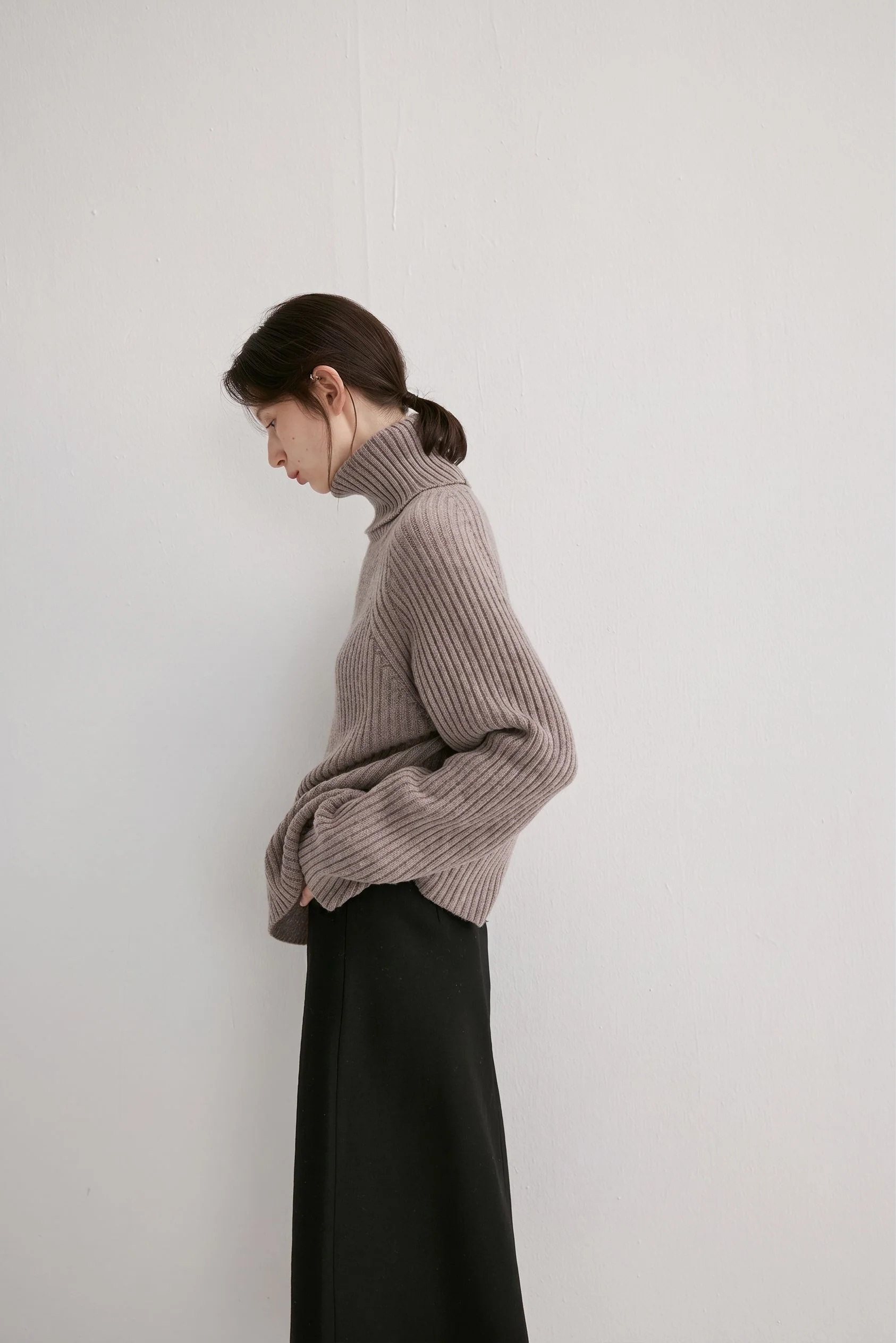 Merino Ribbed Turtleneck Sweater - Image 6