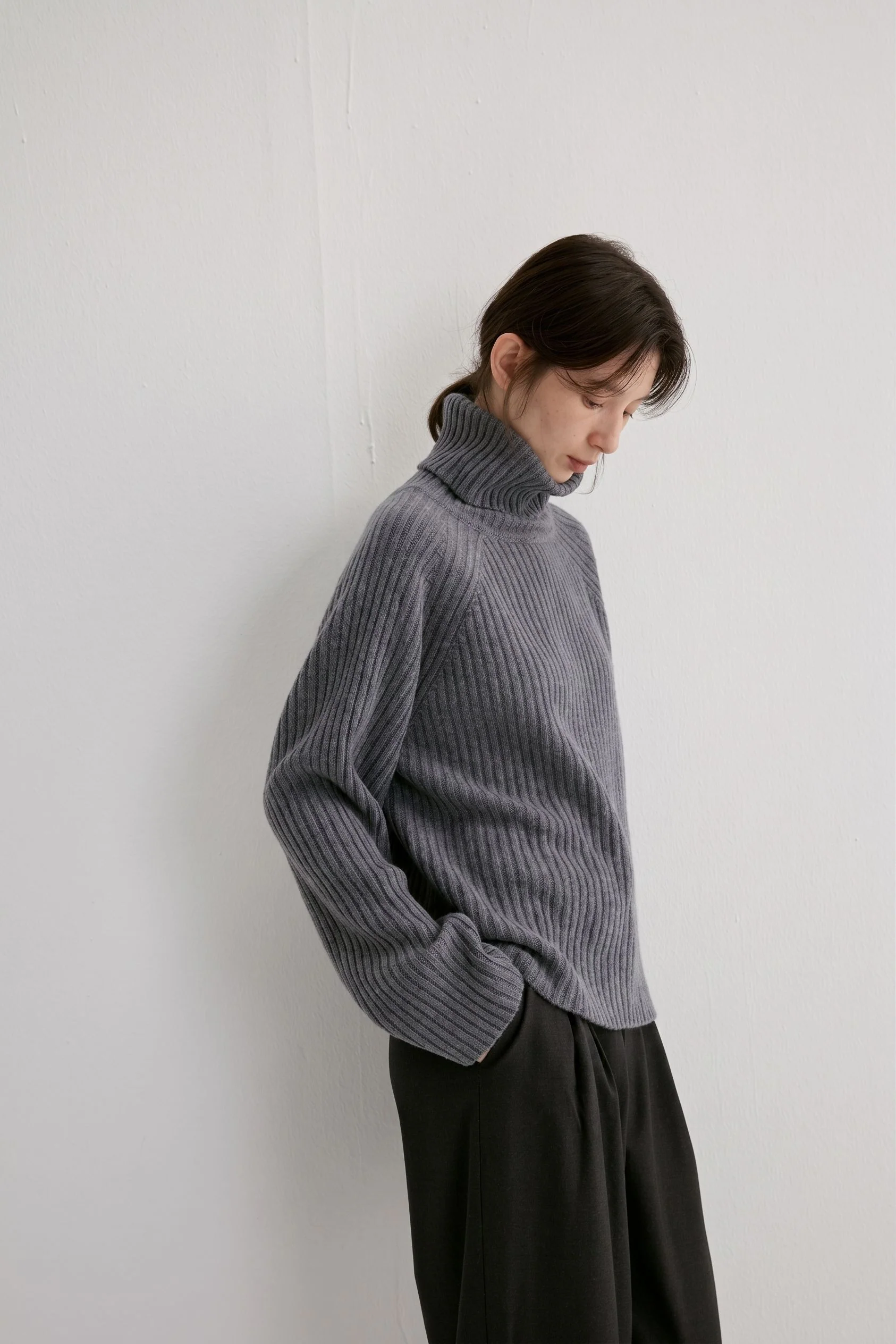 Merino Ribbed Turtleneck Sweater - Image 8