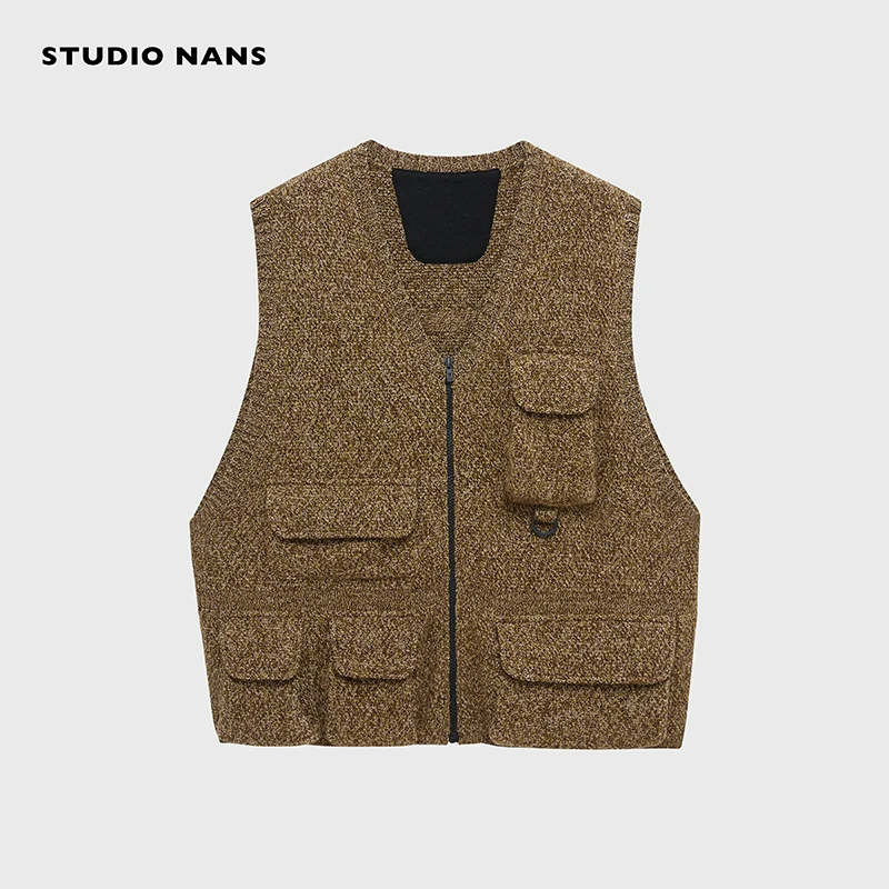 Merino Utility Knit Vest - Image 6