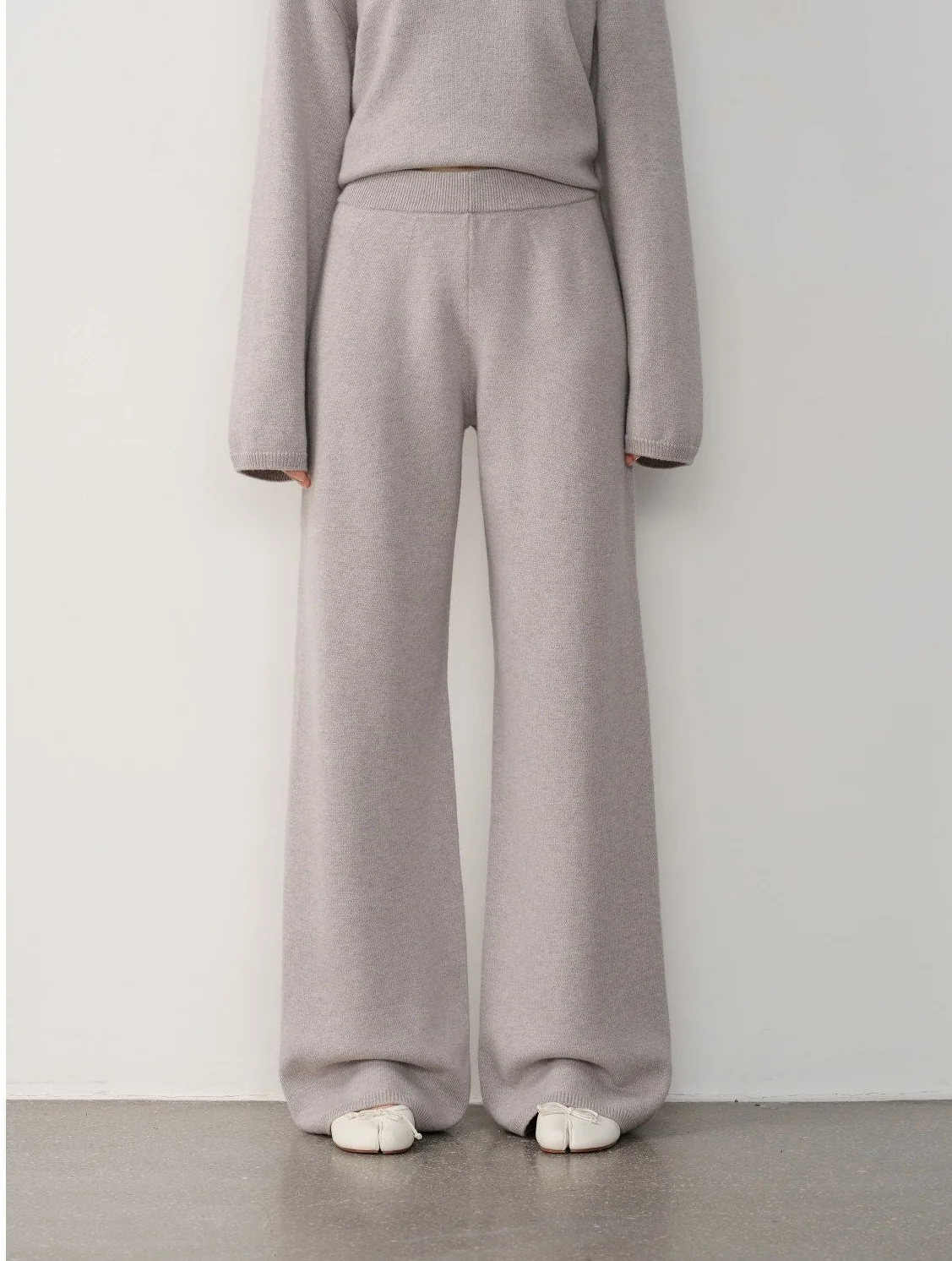 Merino Wool Knit Set - Image 11