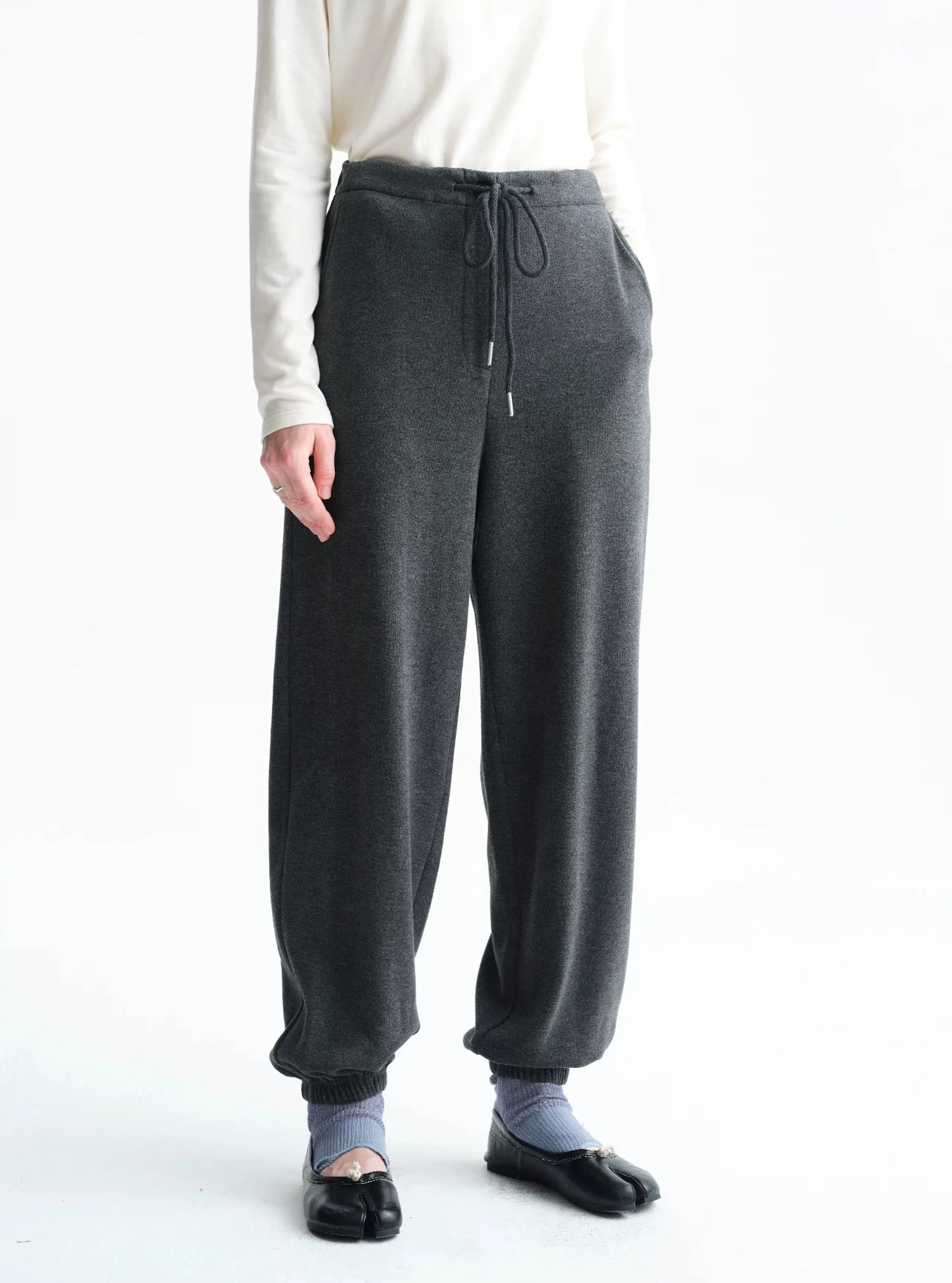 Merino Wool & Silk Drawstring Sweatpants - Image 7