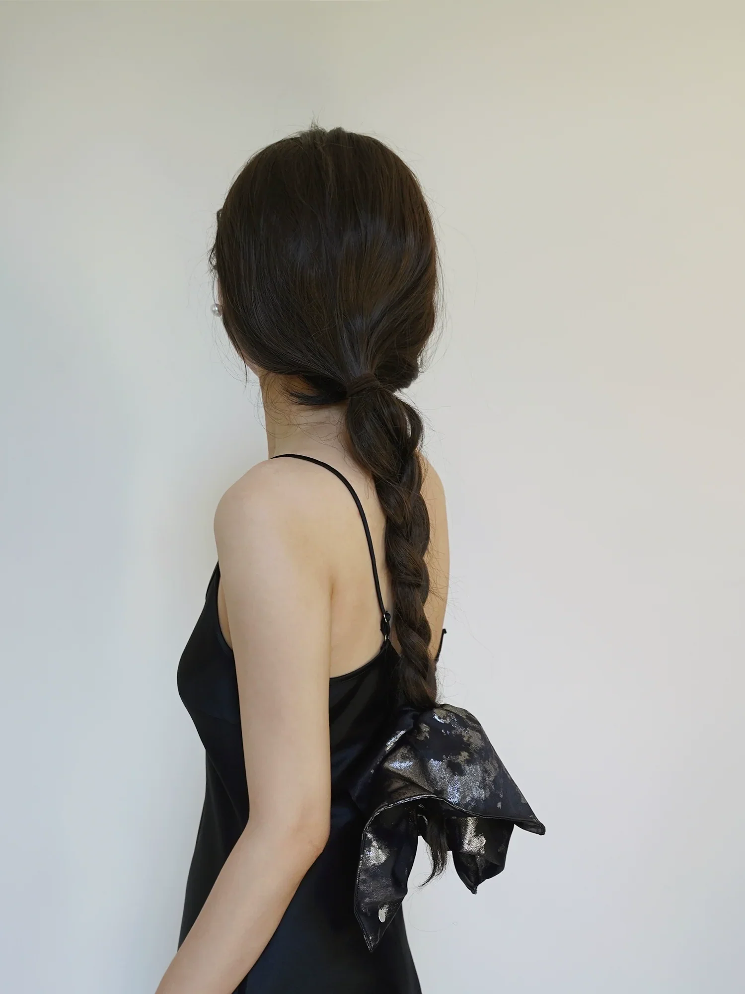 Metallic Bow Scrunchie - Image 3