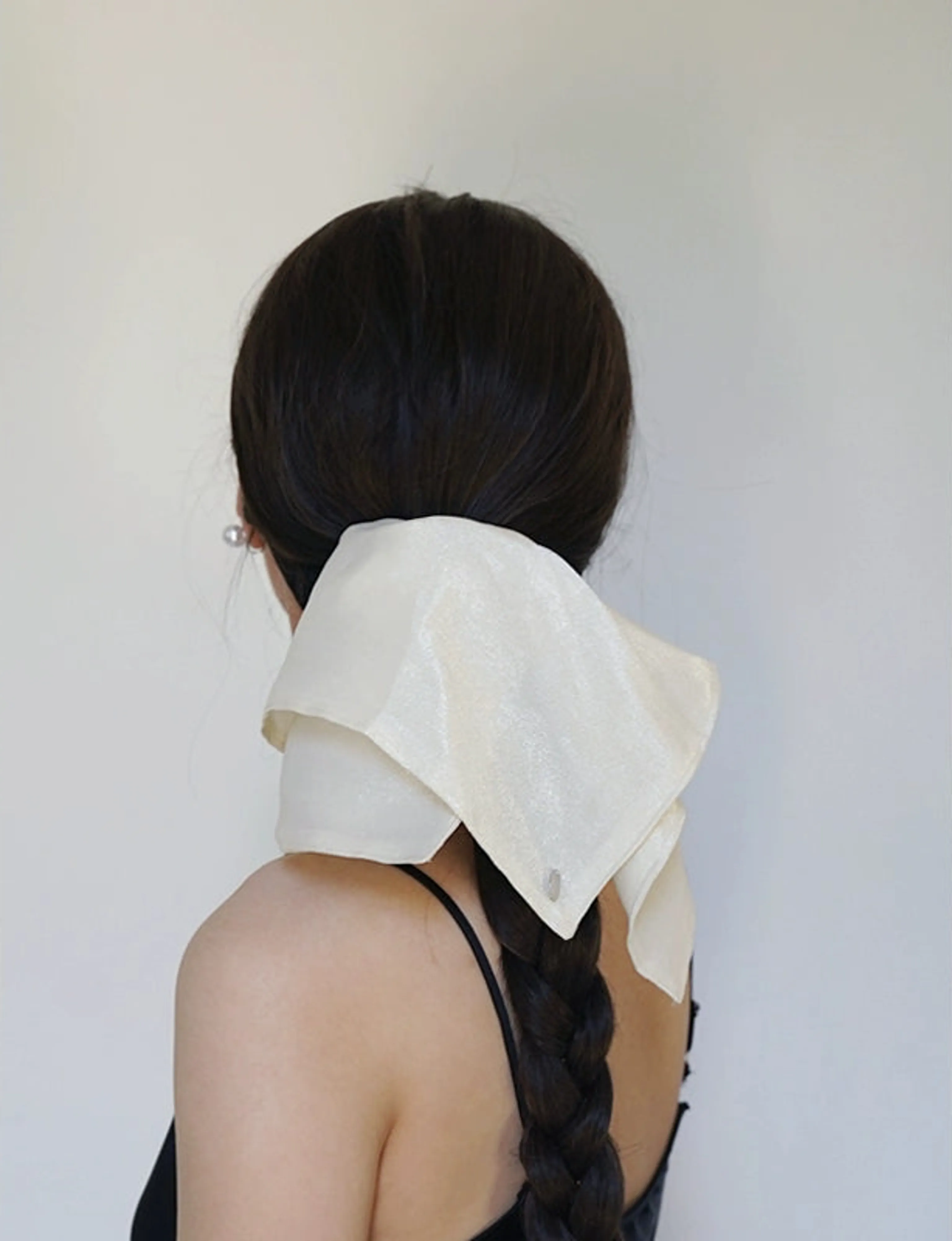 Metallic Bow Scrunchie - Image 6
