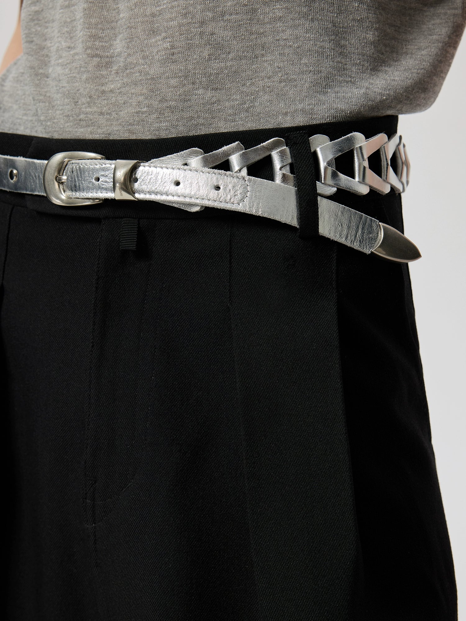 Metallic Silver Braided Leather Belt - Image 5