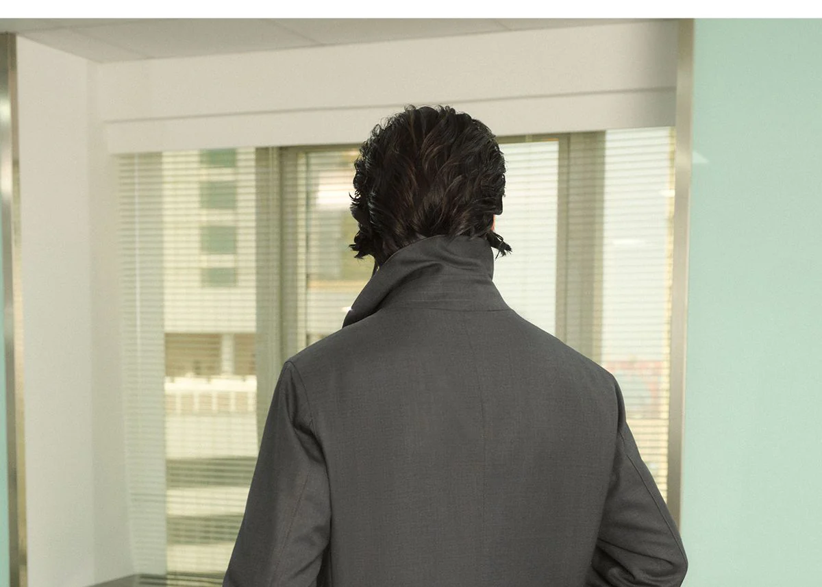 Mid-Length Commuter Overcoat - Image 3