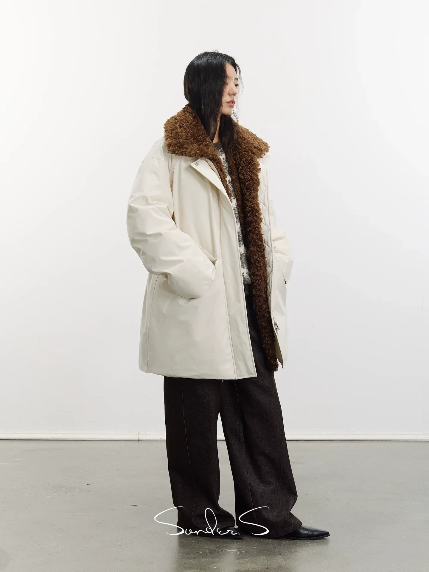 Mid-Length Down Coat with Detachable Sherpa Collar - Image 2