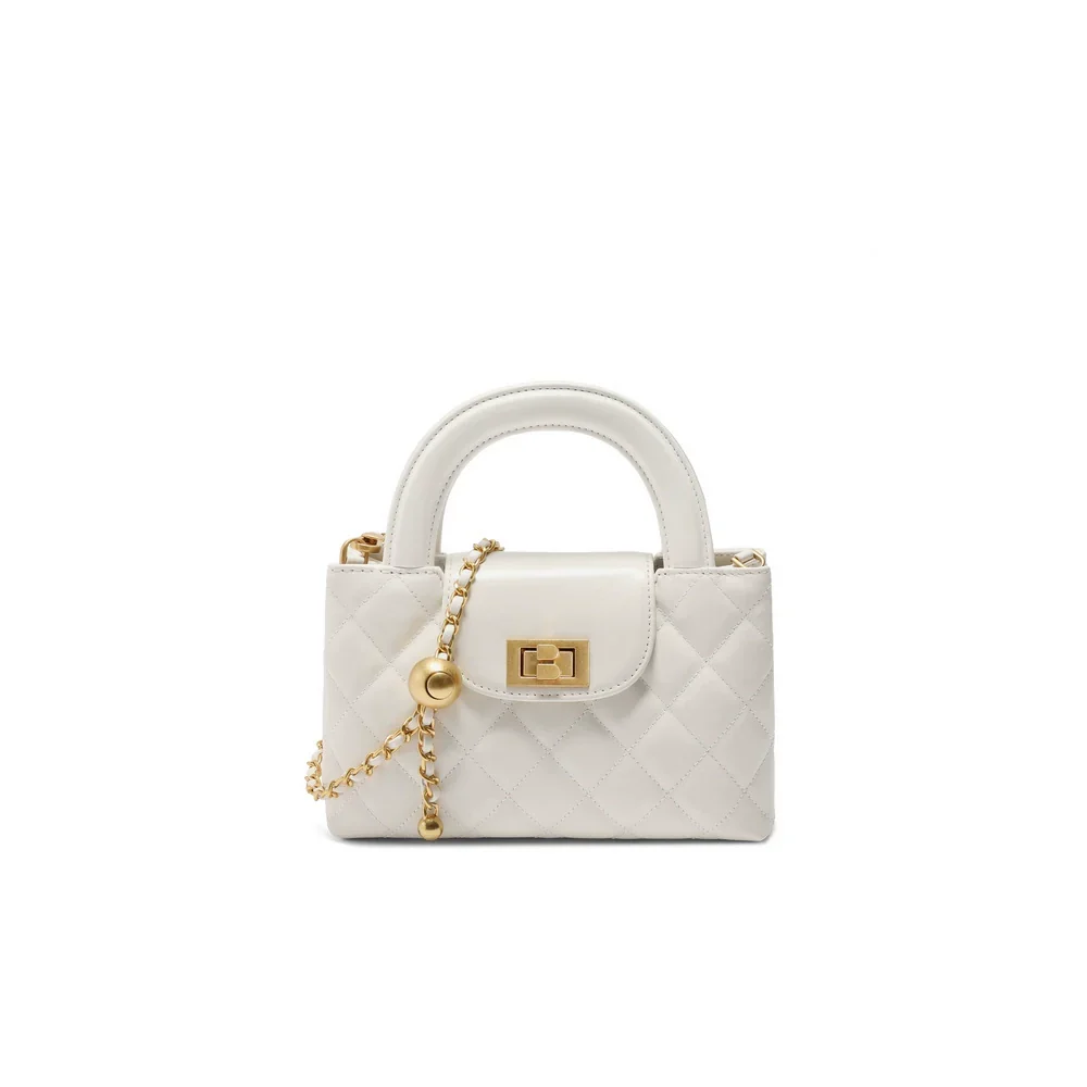 Mini Diamond Quilted Chain Bag - Image 5