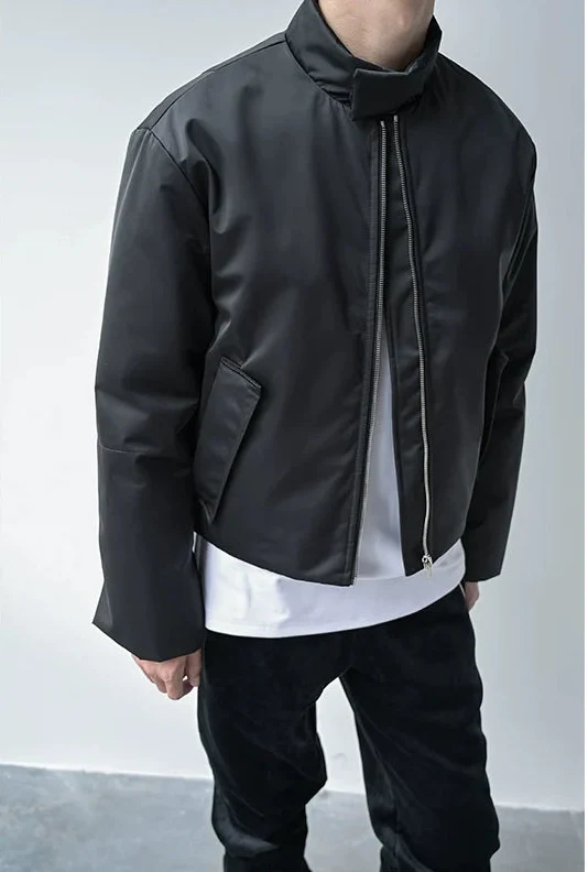 Minimalist Black Zipper Jacket